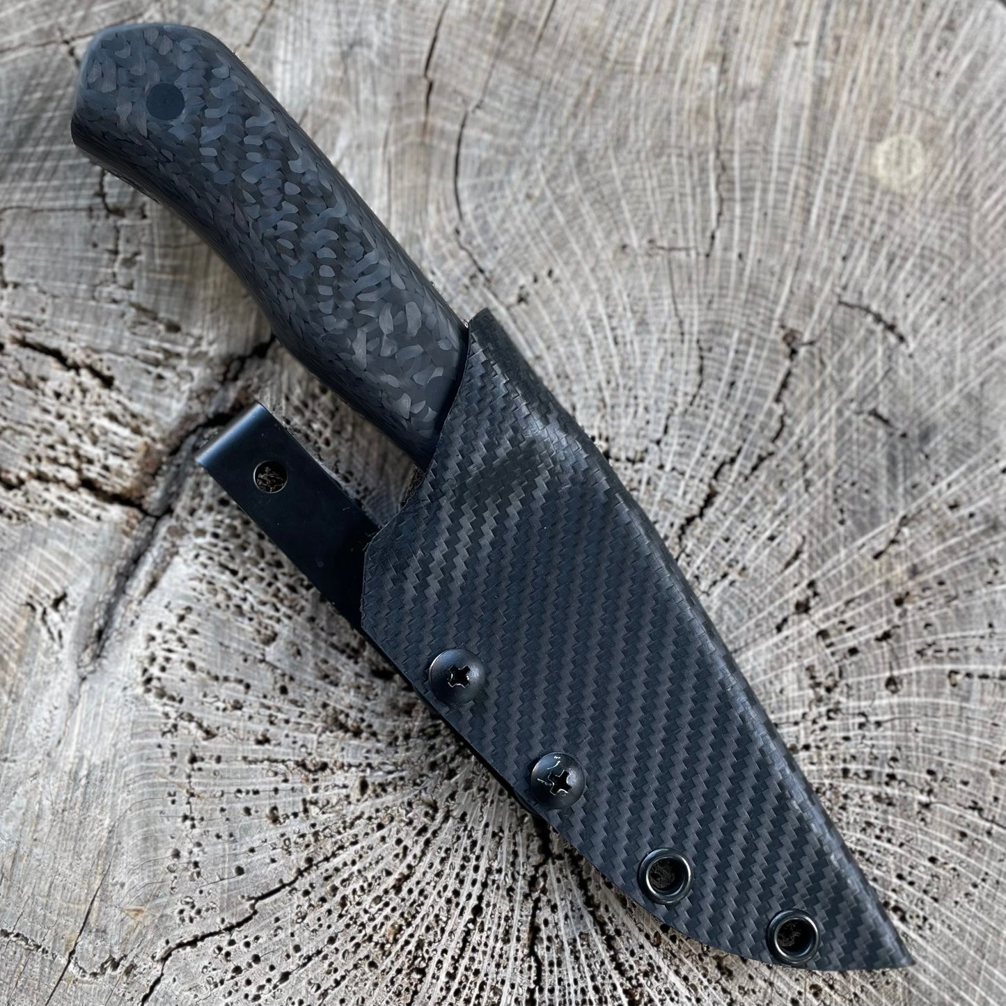 Scavenger in 80CrV2 w/ Carbon Fiber
