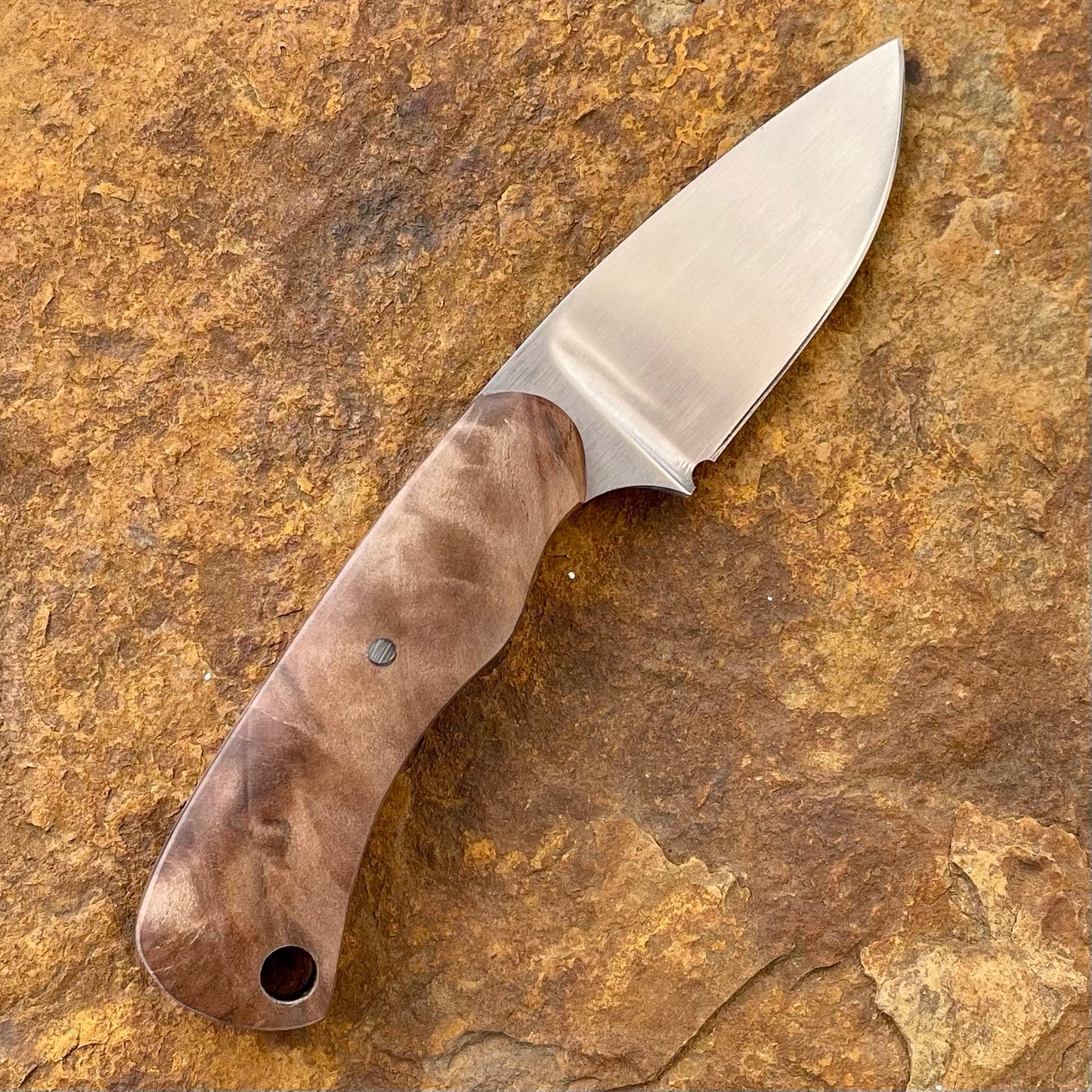 Gentleman EDC in 1075 w/ Figured Maple