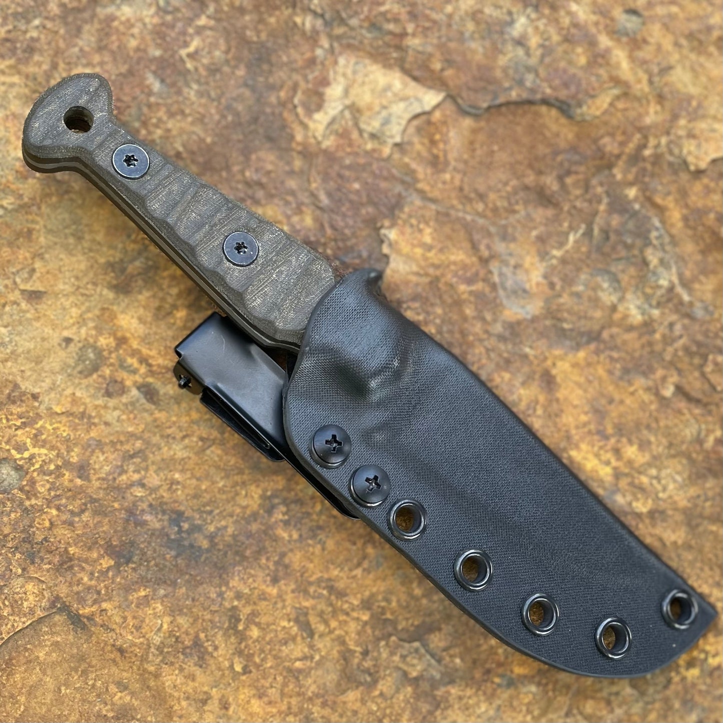 Jackalope in 80CrV2 Sandblasted - Green