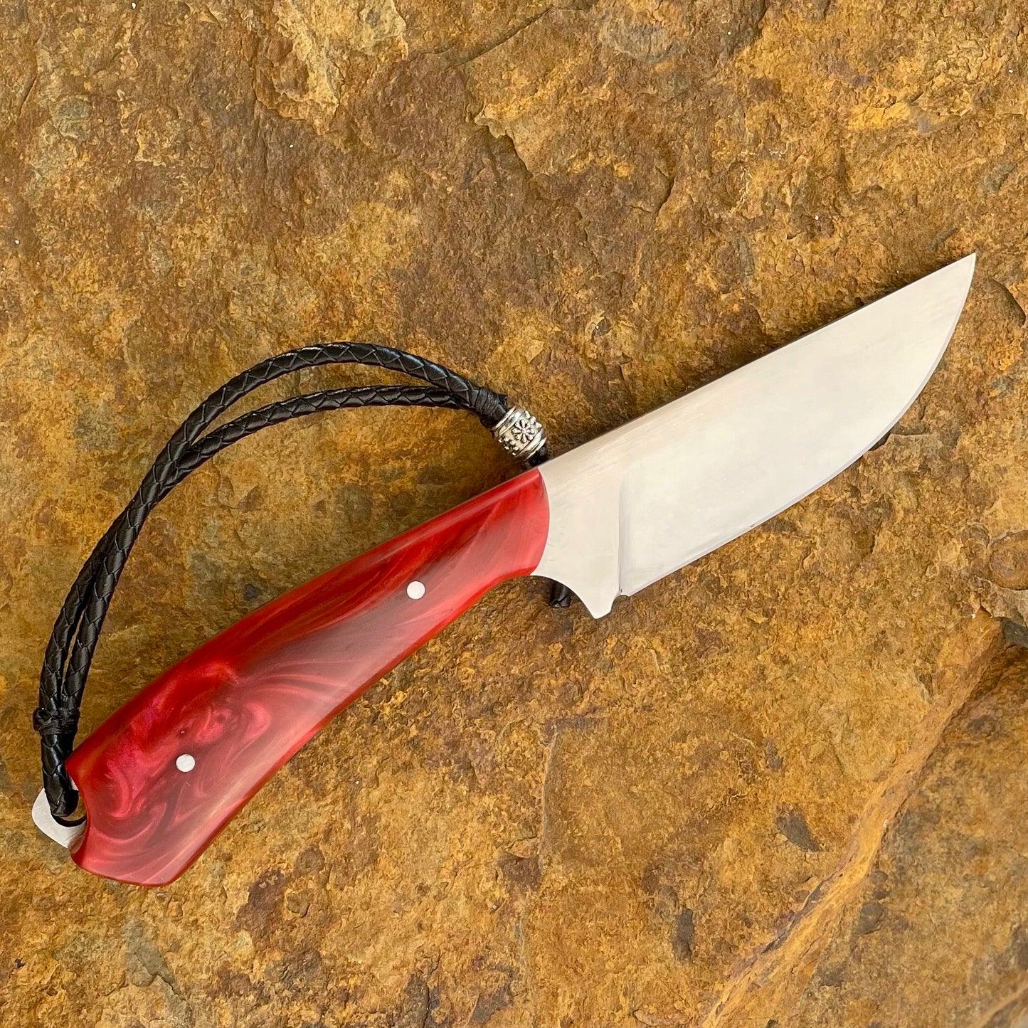 Hunter in 1095 w/ Red Swirl Resin