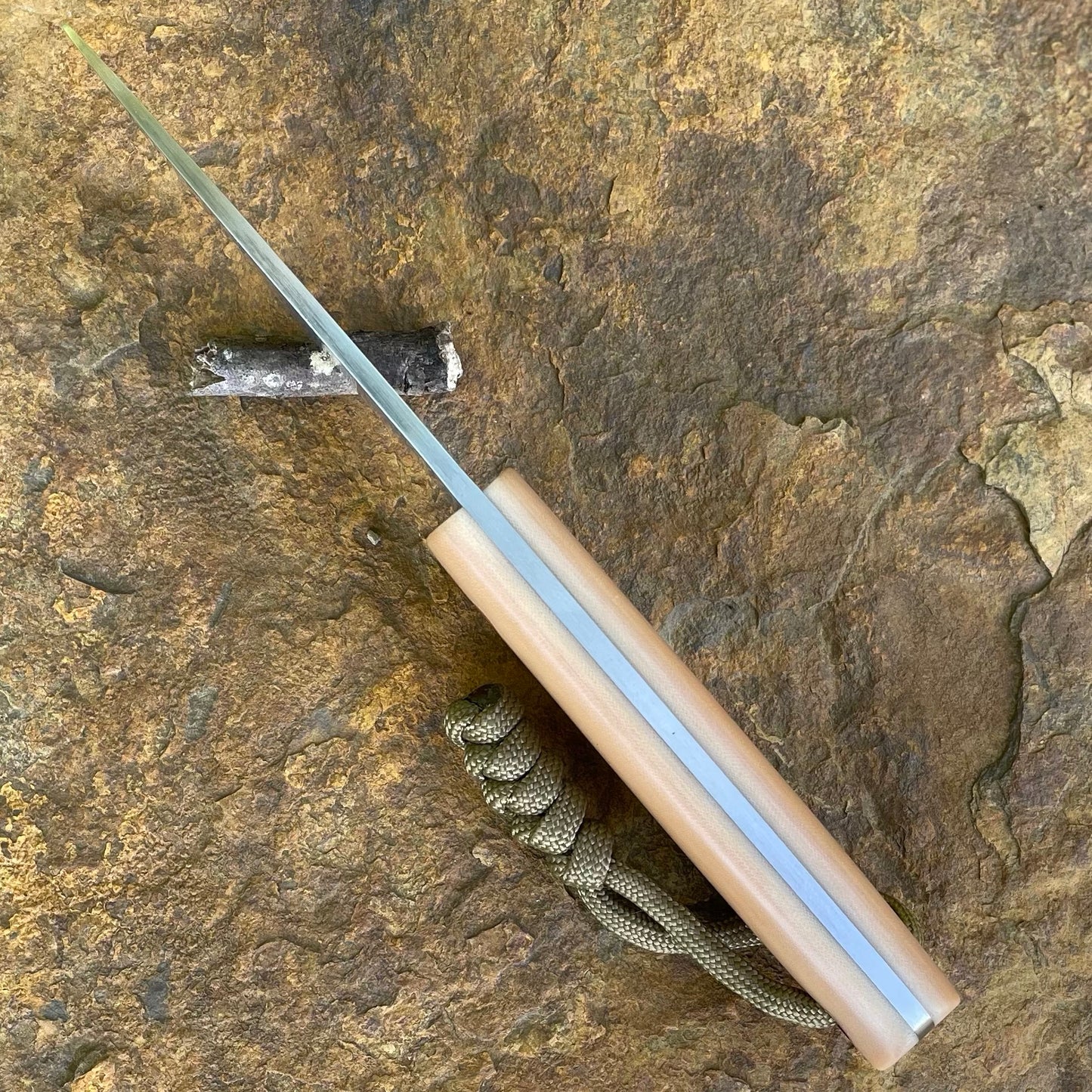 Puukko in 8670 w/ Bone Linen Micarta