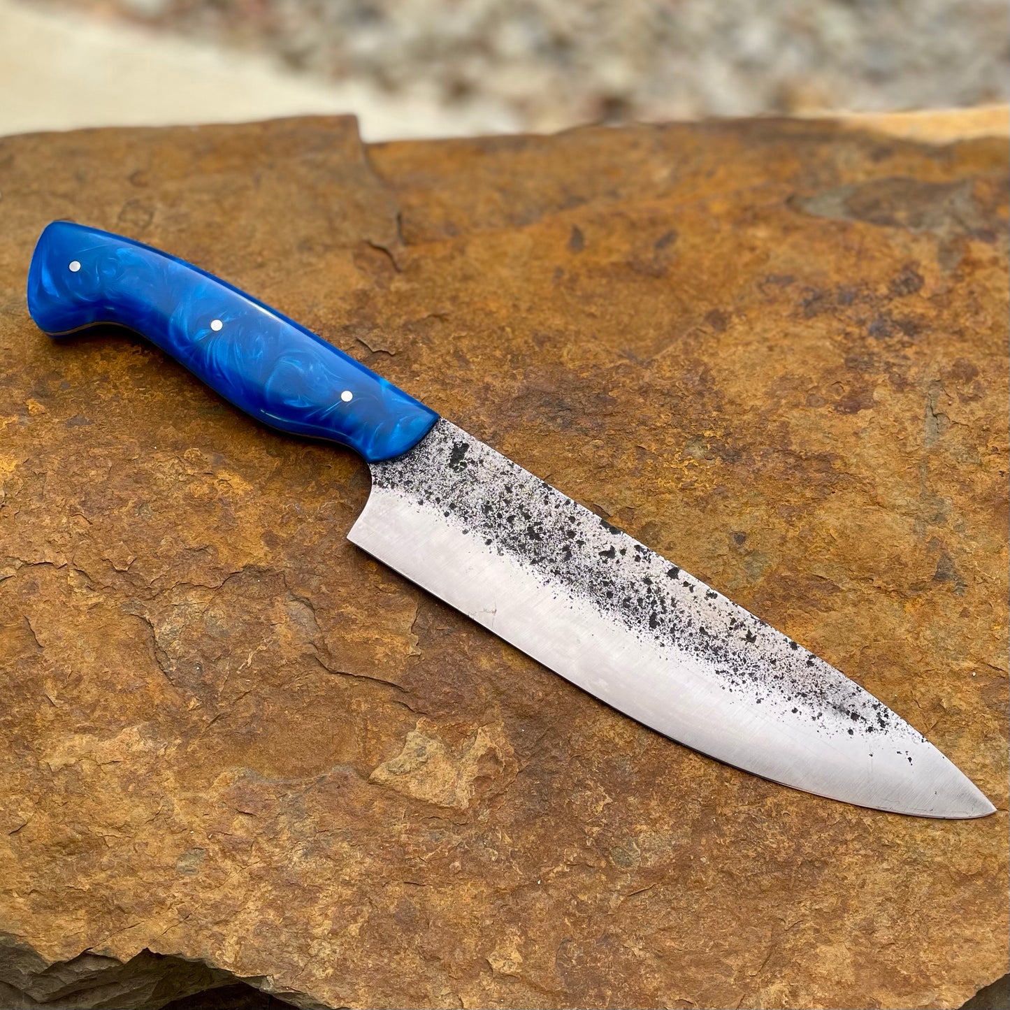 Kitchen Knife in 15n20/L6 w/ Blue Swirl