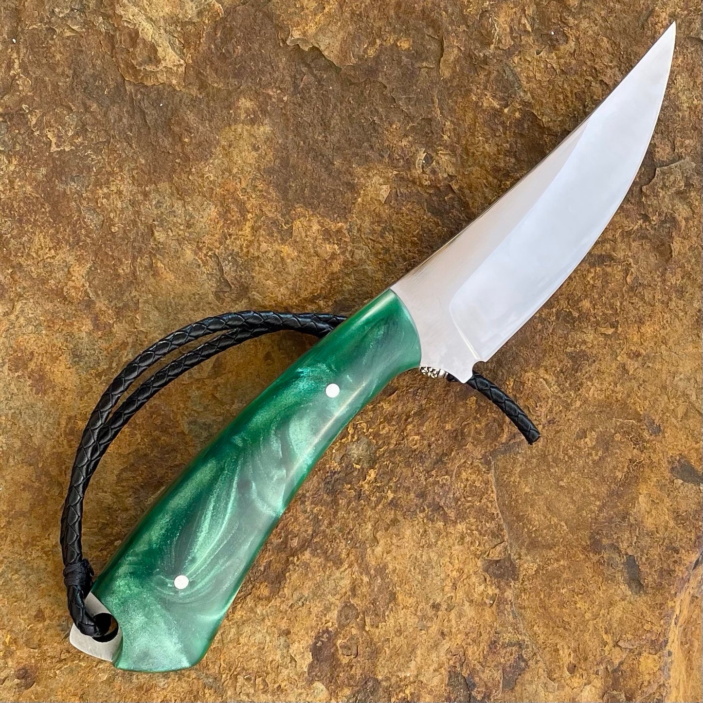 Hunter in 1095 w/ Green Swirl Resin