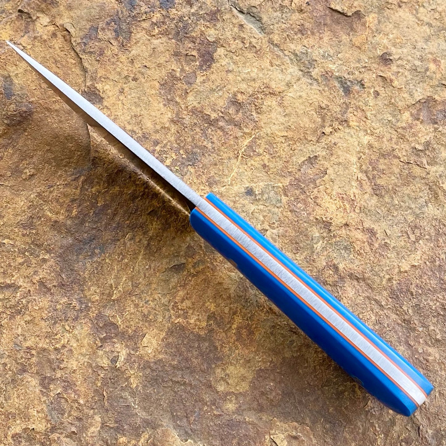 Hunter in 1080 w/ Blue G10