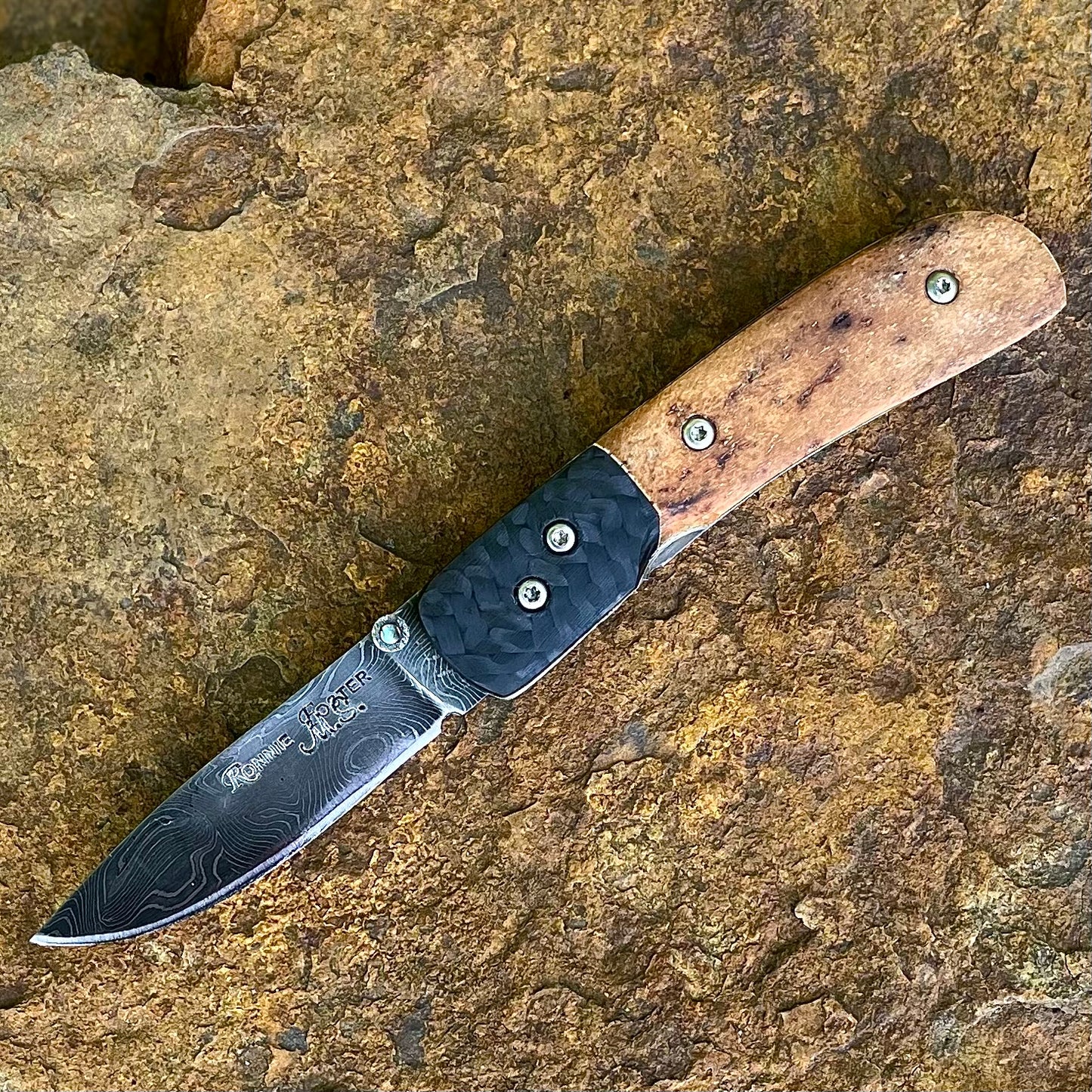 Small Damascus Folder w/ Oosik