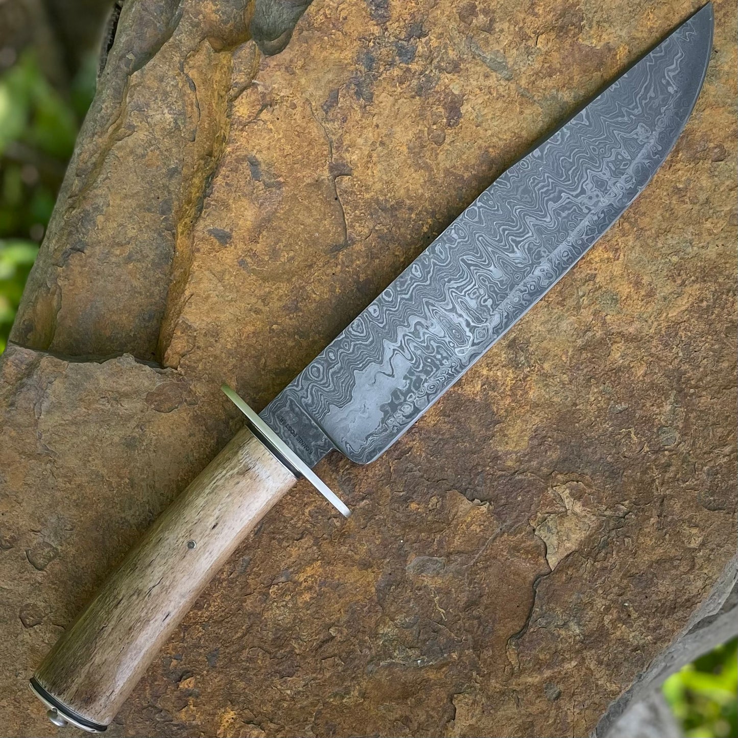 Damascus Bowie w/ Oosik