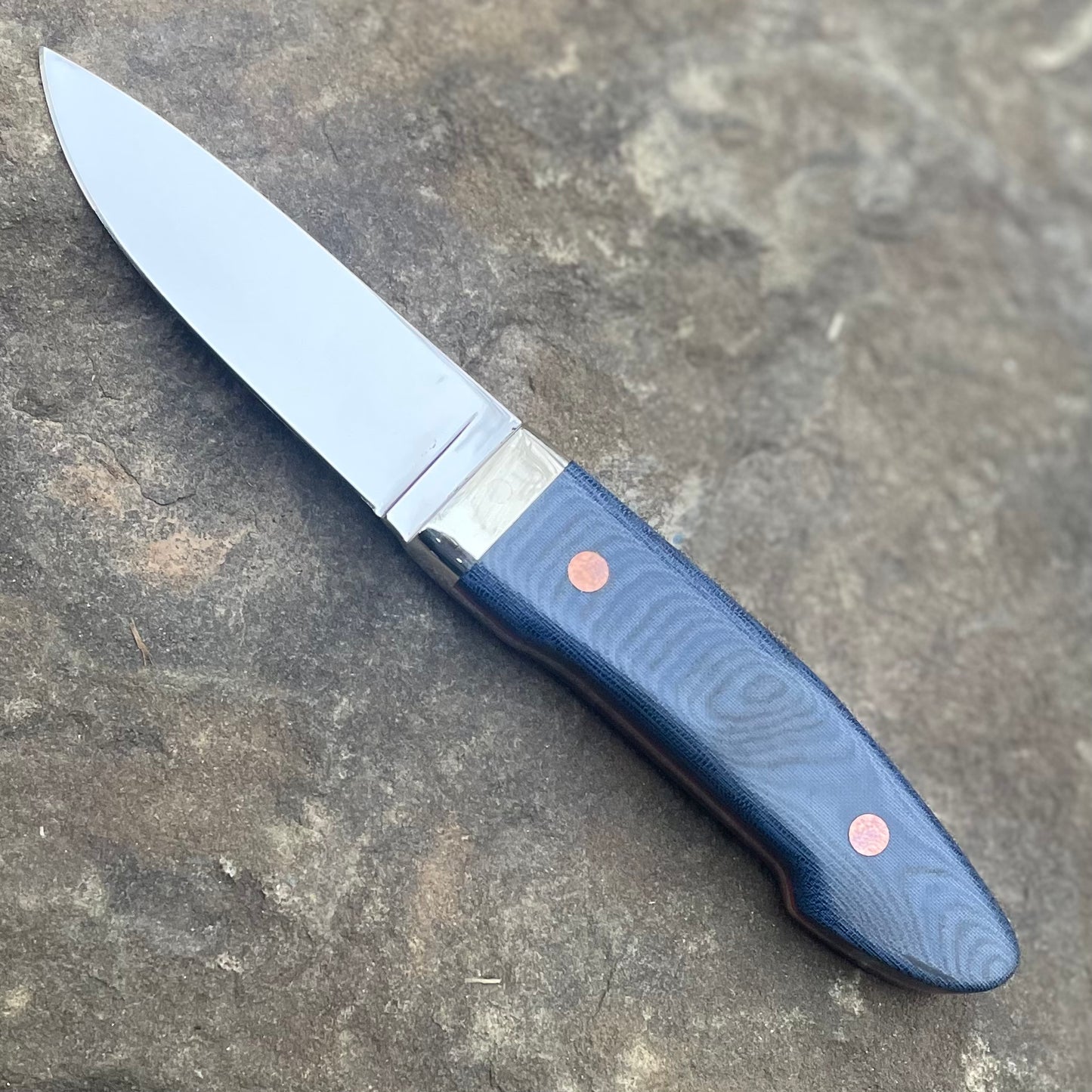 Lamb Handled Semi Skinner in AEBL