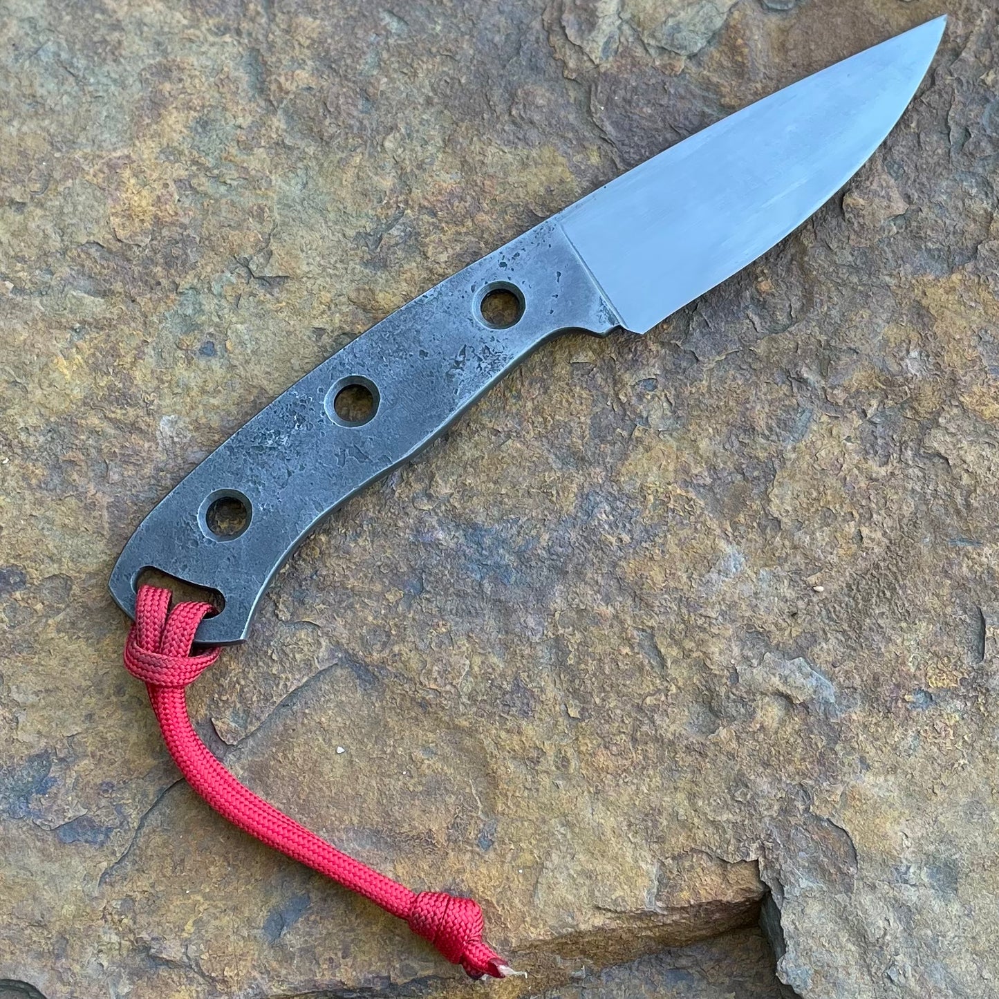 Minimalist EDC in 80CrV2