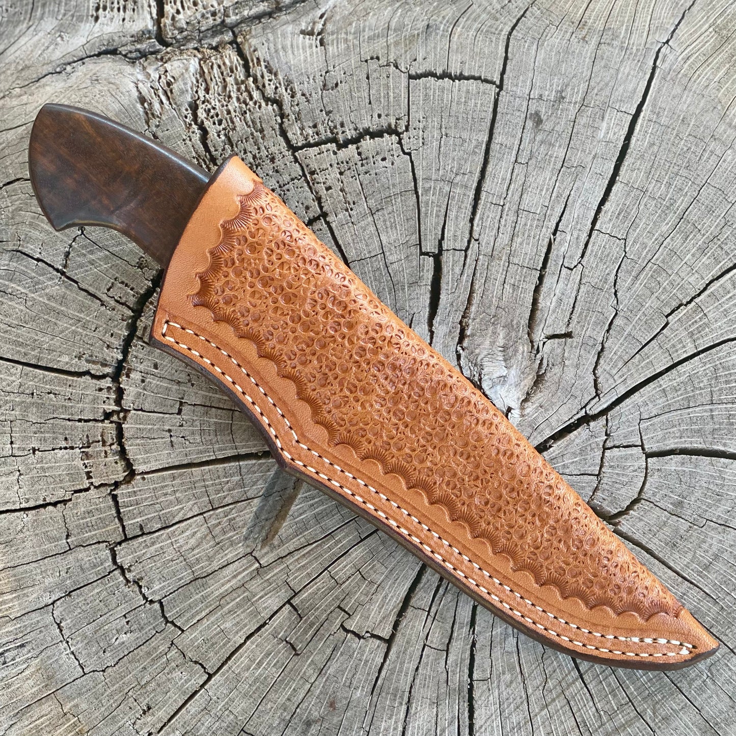 Forged Integral Hunter in 52100 w/ Ringed Gidgee