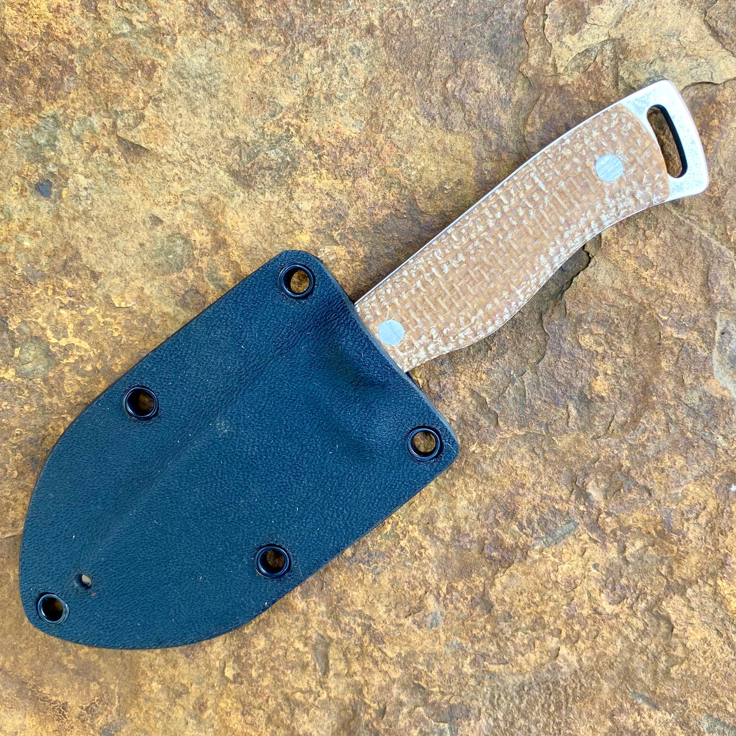 RazOrr Mini in Magnacut SS w/ Burlap