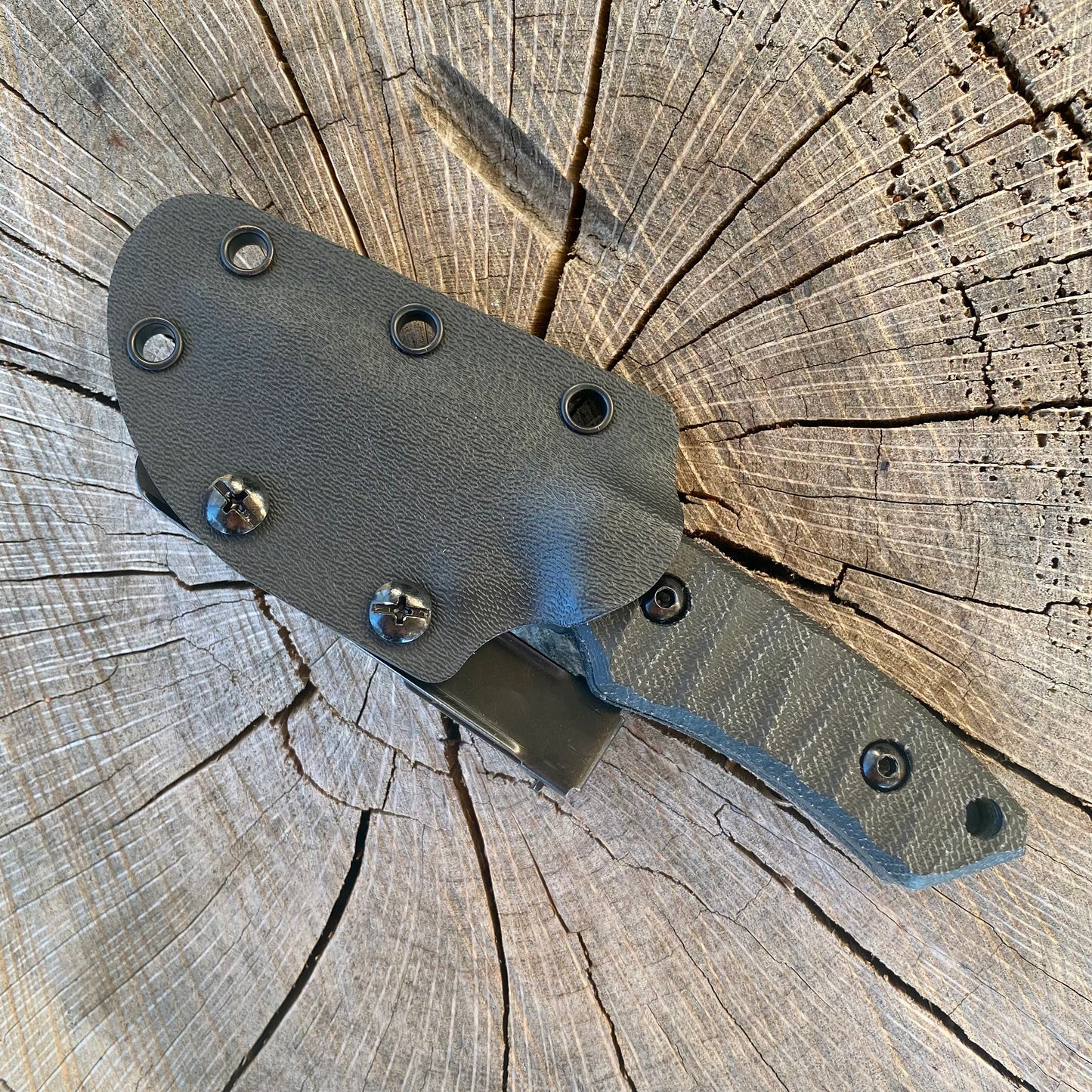 Sasquatch in 80CrV2 with Micarta