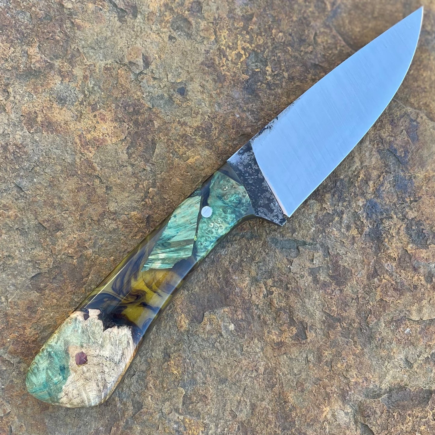 Hunter in 1080 w/ Green Maple and Resin