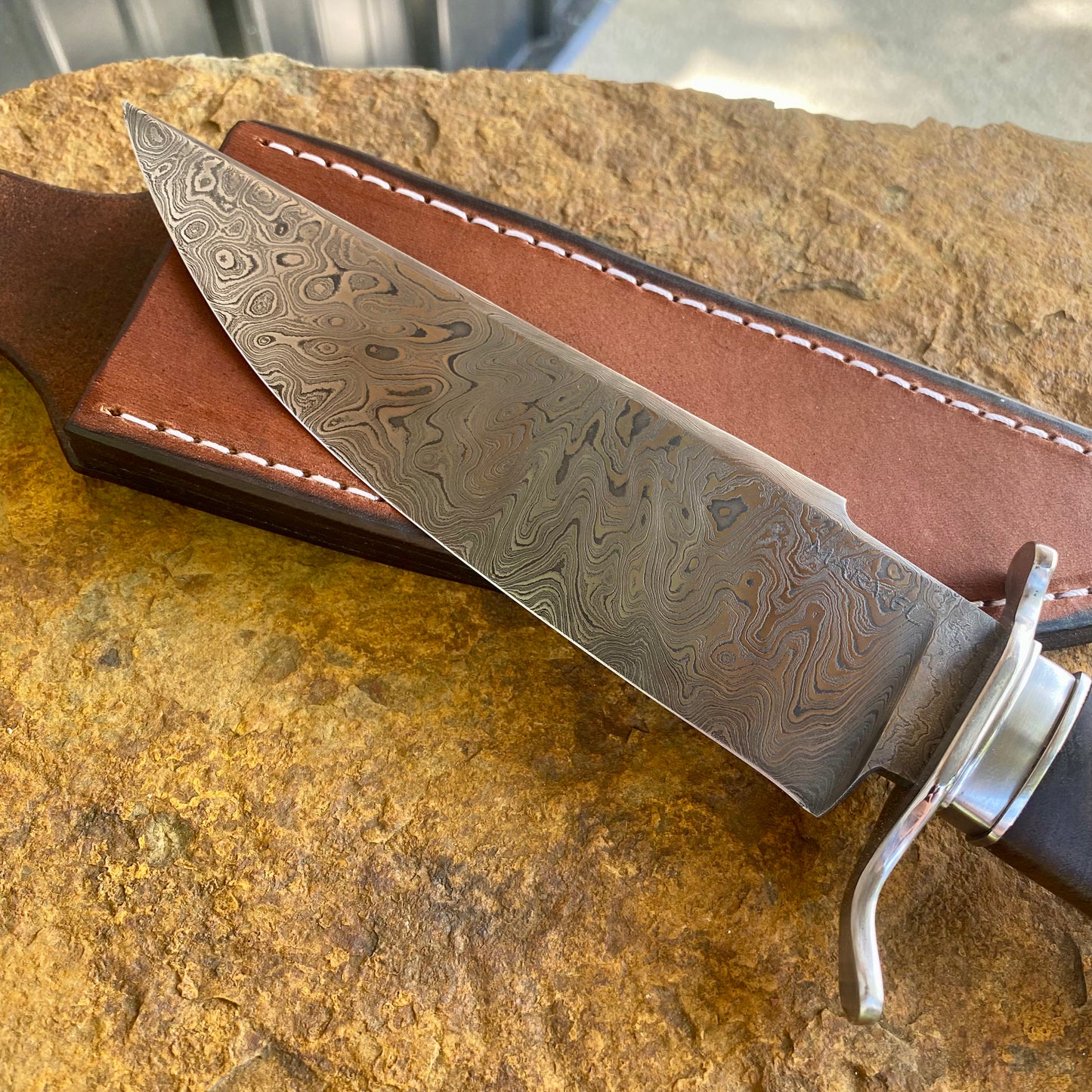 Damascus (1084 & 15N20) Bowie w/ Walnut