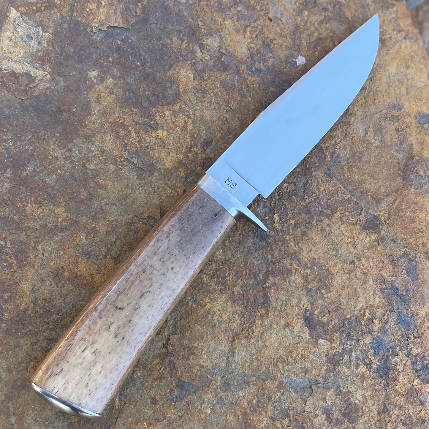 Forged Hunter in 1084 w/ Oosik