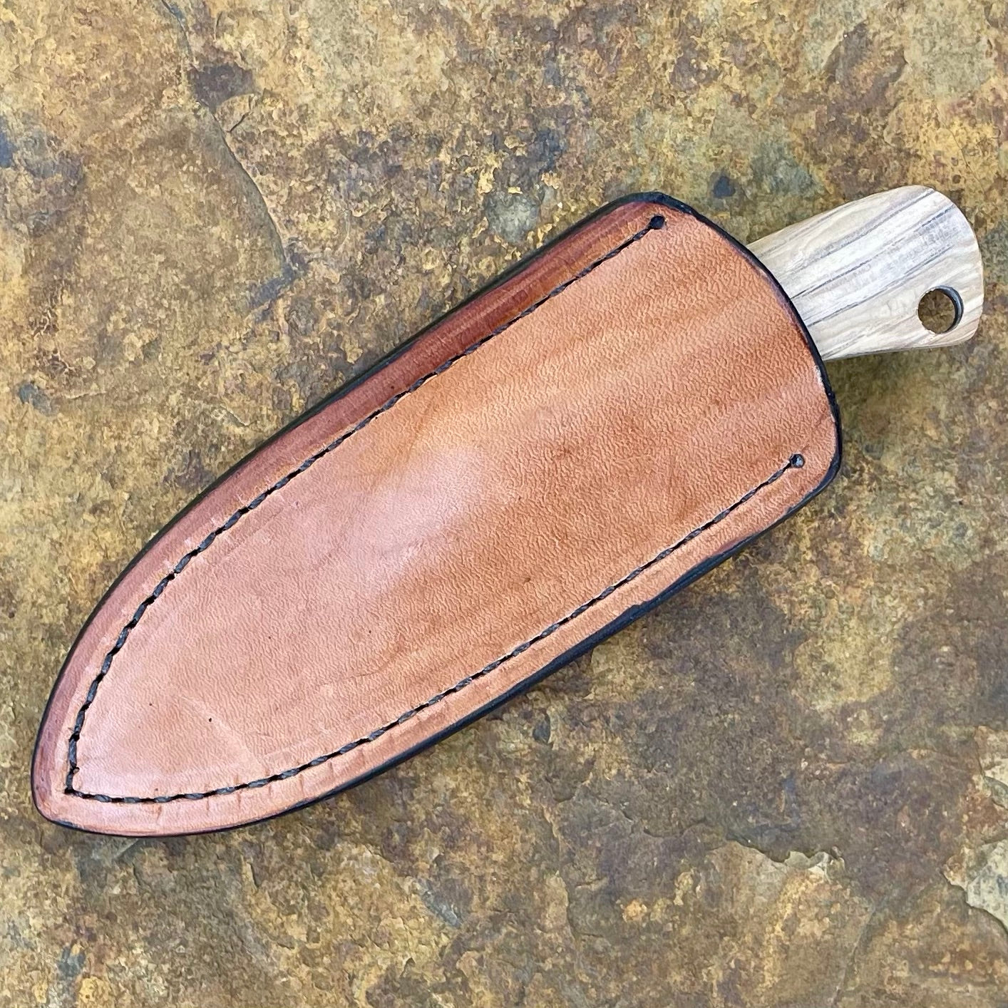 Gentleman EDC in 1075 w/ White Oak