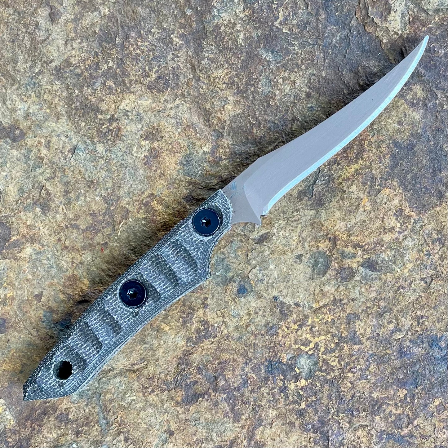 Gazeka in 80CrV2 Coyote Cerakote/Green Micarta