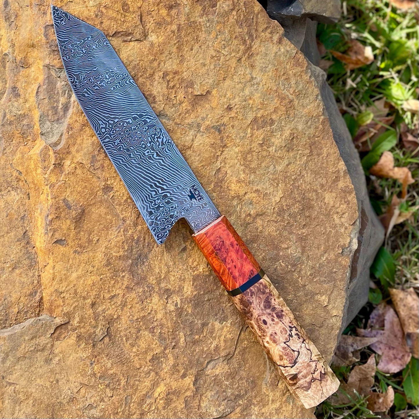 Damascus Kitchen Knife w/ Maple and Oak