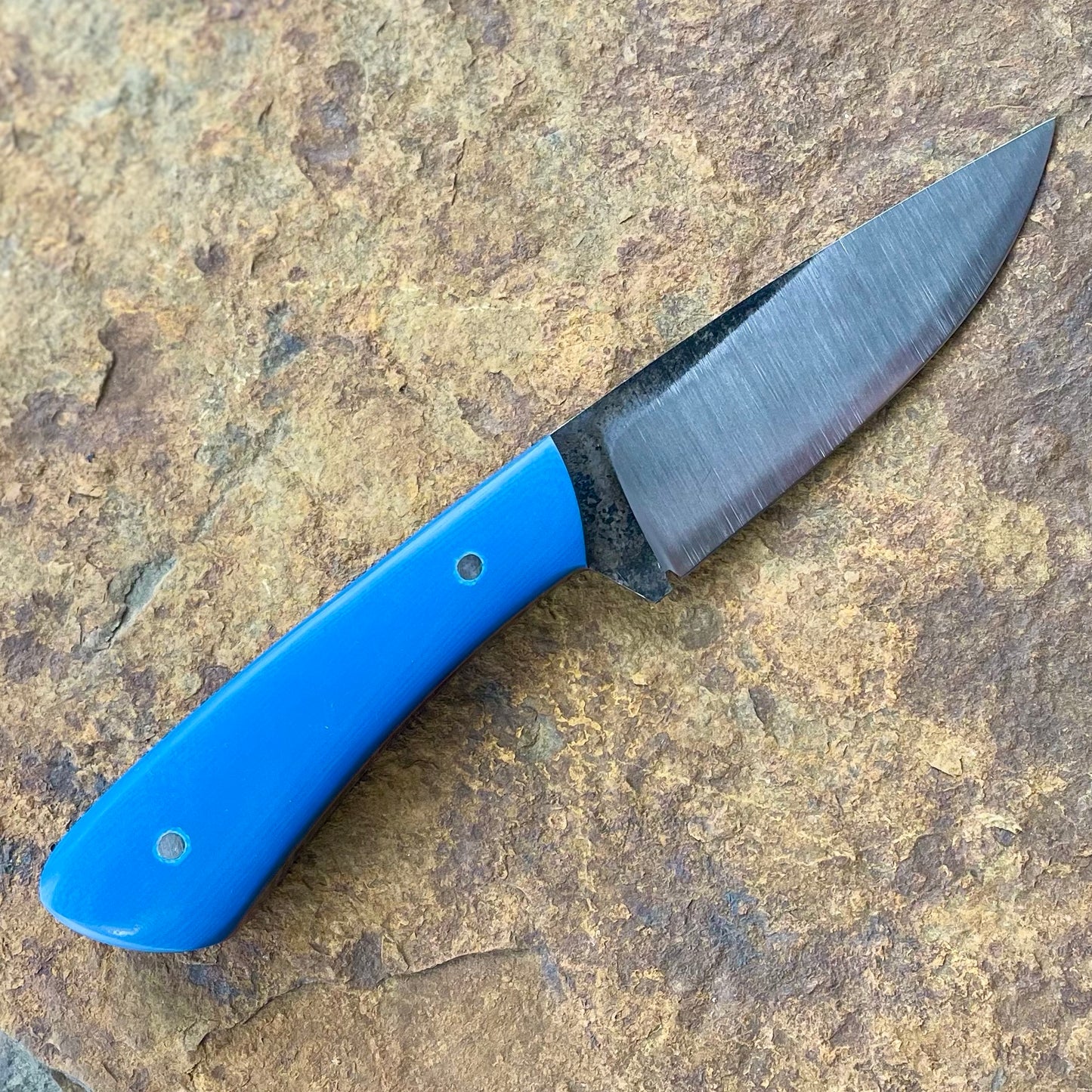 Hunter in 1080 w/ Blue G10
