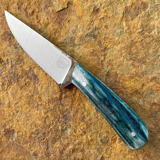 Small Hunter in 1080 w/ Dyed Stag