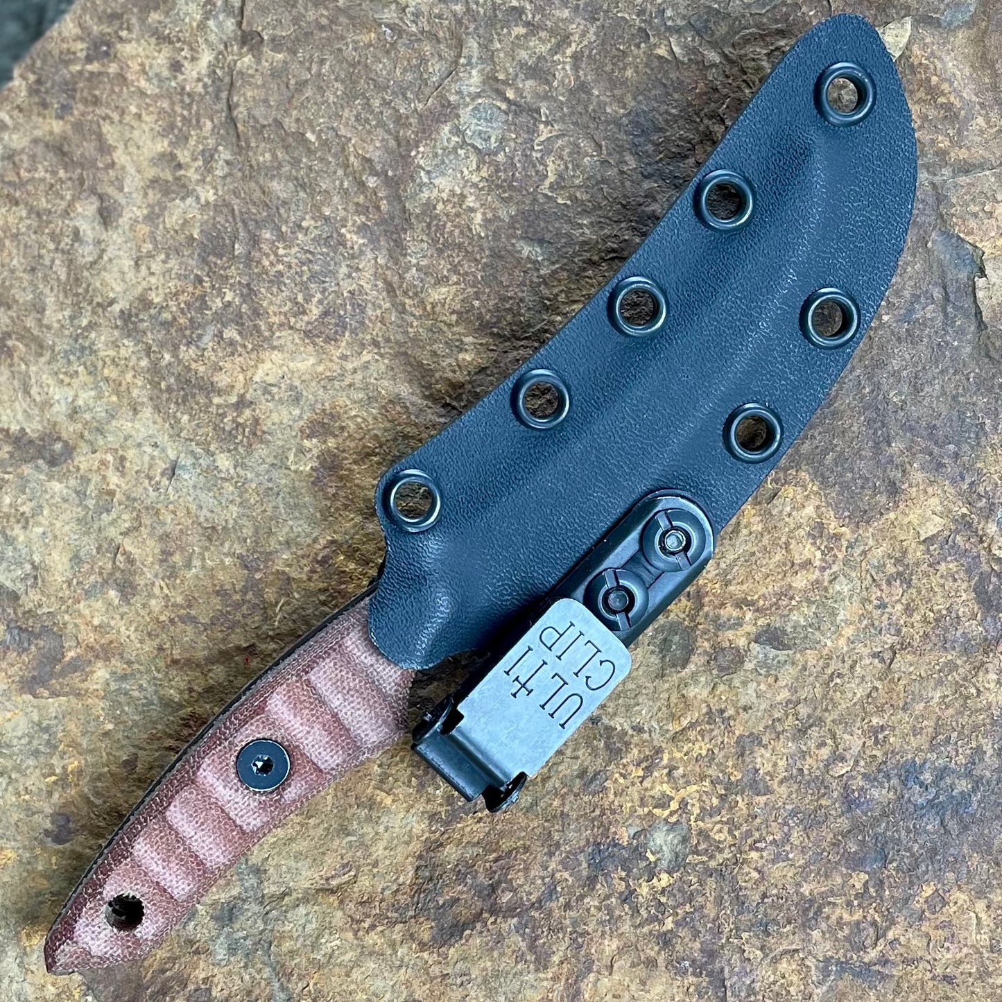 Rougarou in 80CrV2 Blk/Natural Micarta