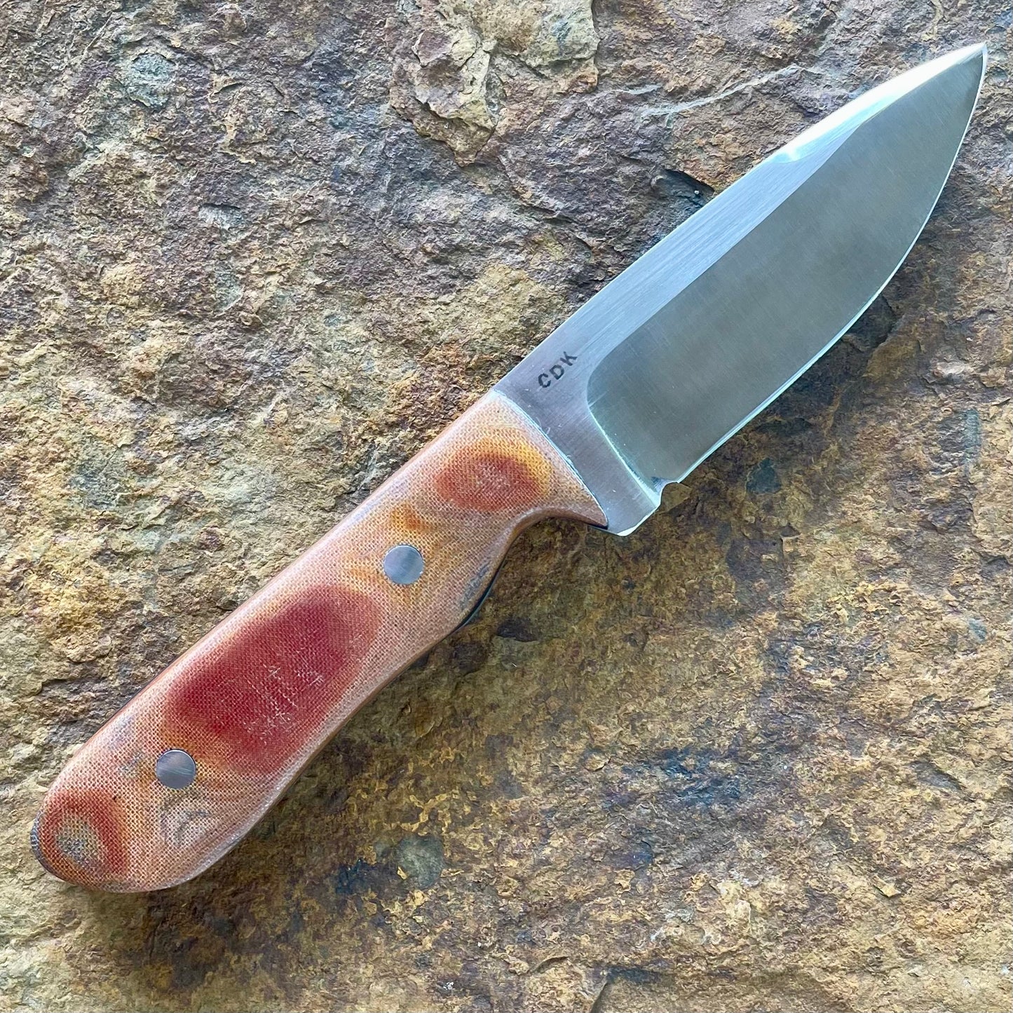 Large Hunter in 1095 w/ Natural Linen Micarta