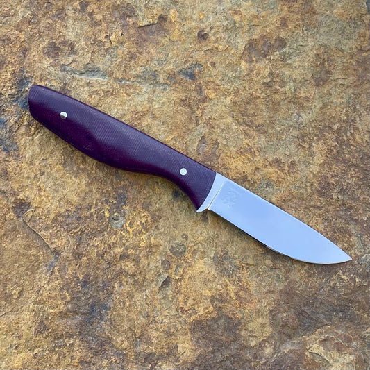 Semi Skinner in D2 w/ Maroon Micarta