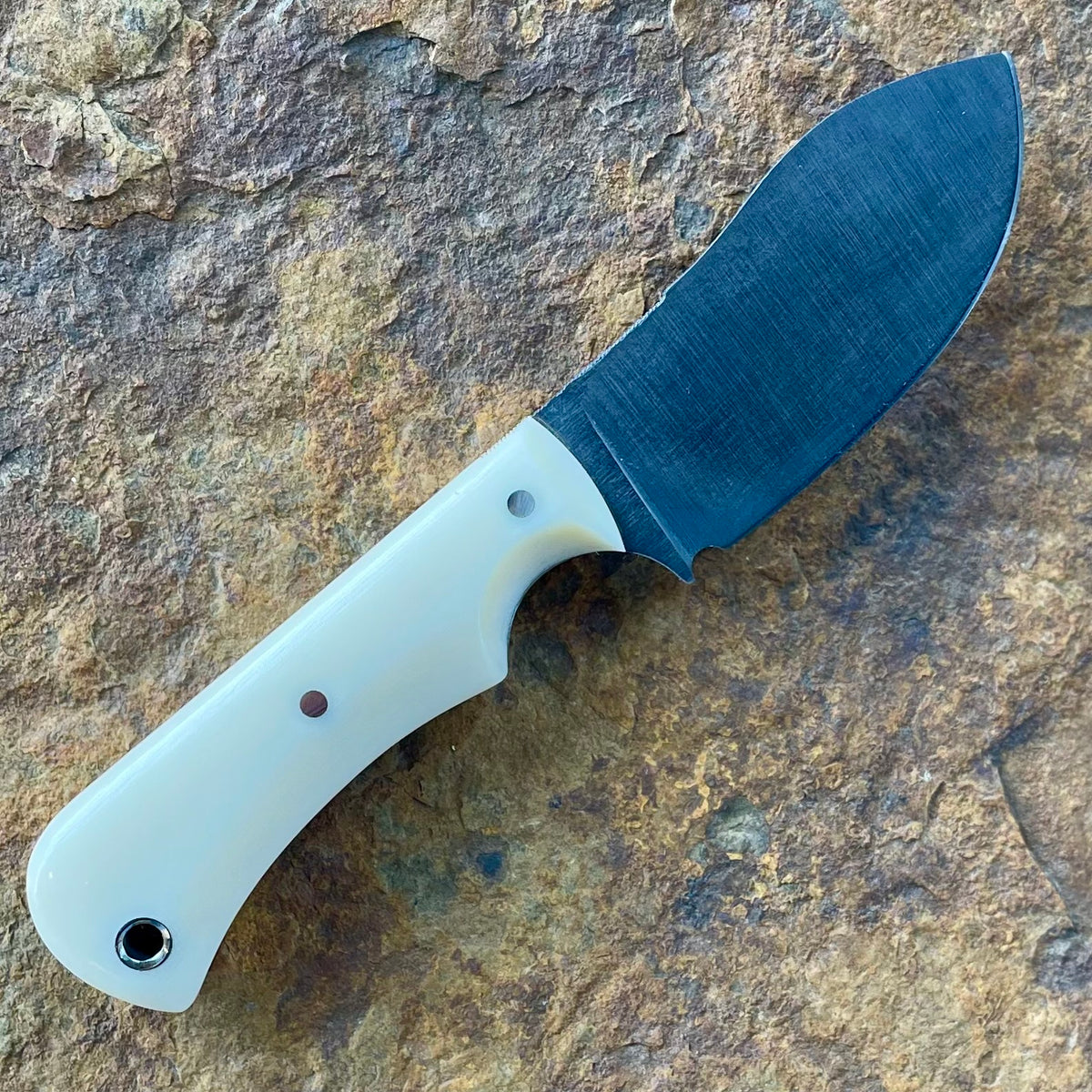 Olivia Pocketknife in S35VN w/ Ivory Linen Micarta