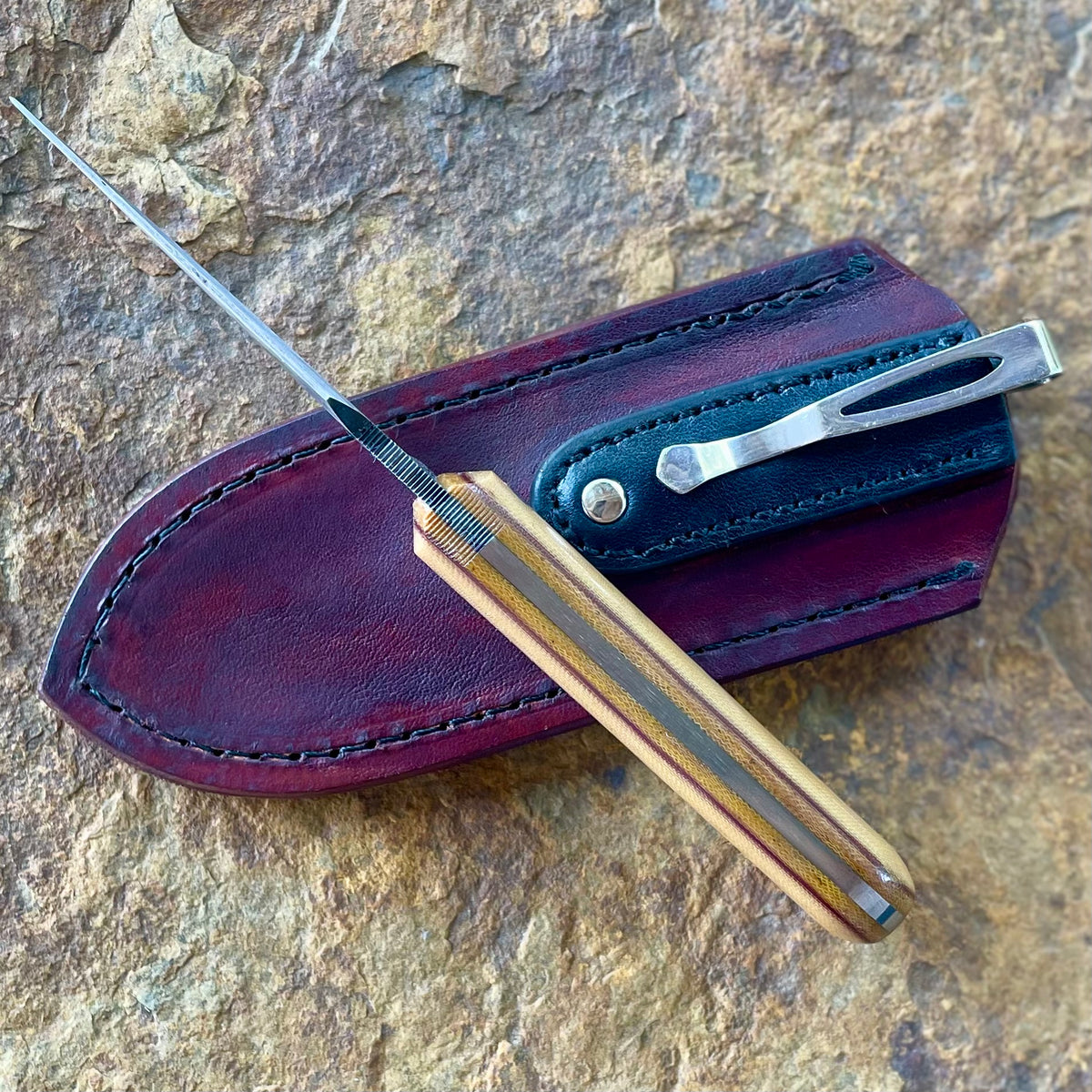 Olivia Pocketknife in W2 w/ Vintage Linen Micarta