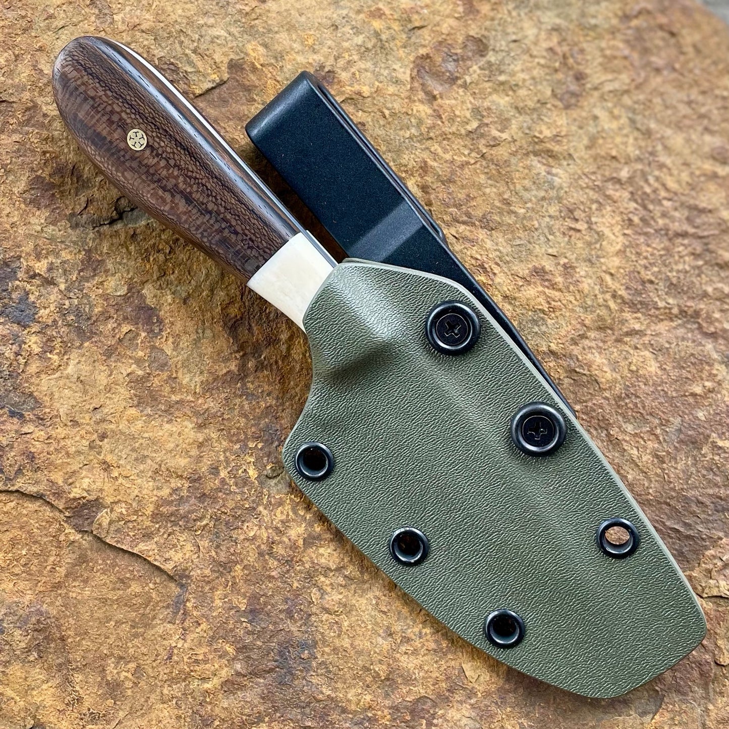 Vireo in AEB-L w/ Zircote and Camel Bone