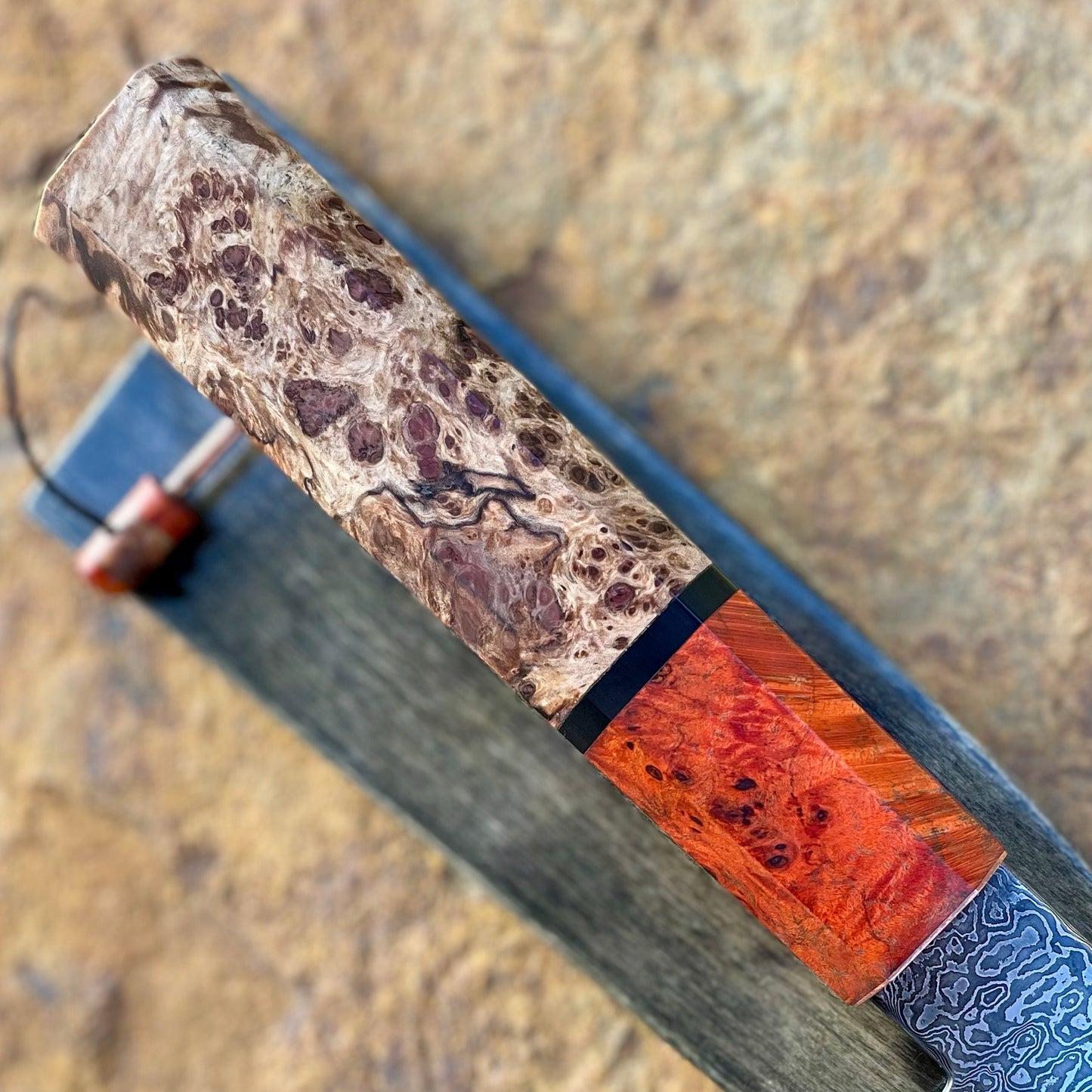 Damascus Kitchen Knife w/ Maple and Oak