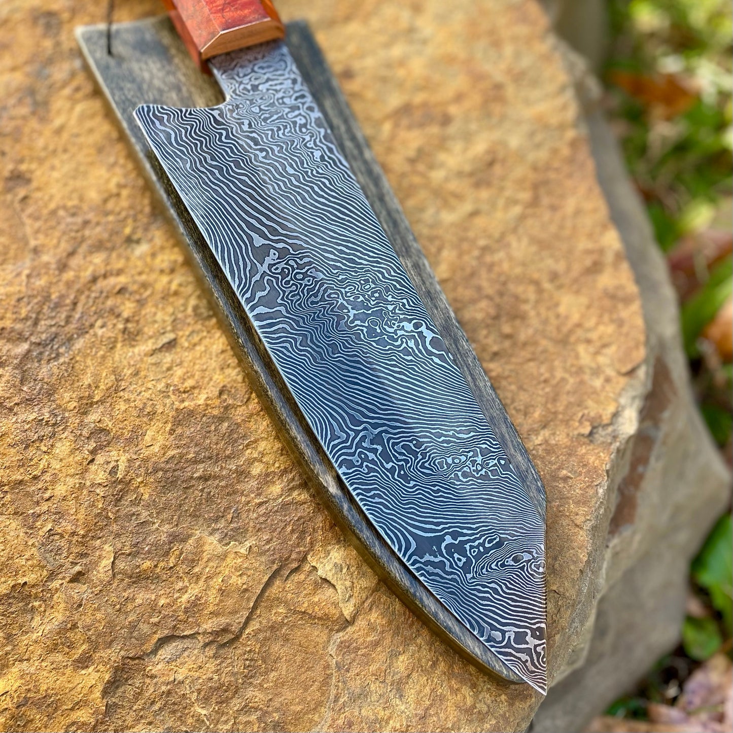 Damascus Kitchen Knife w/ Maple and Oak