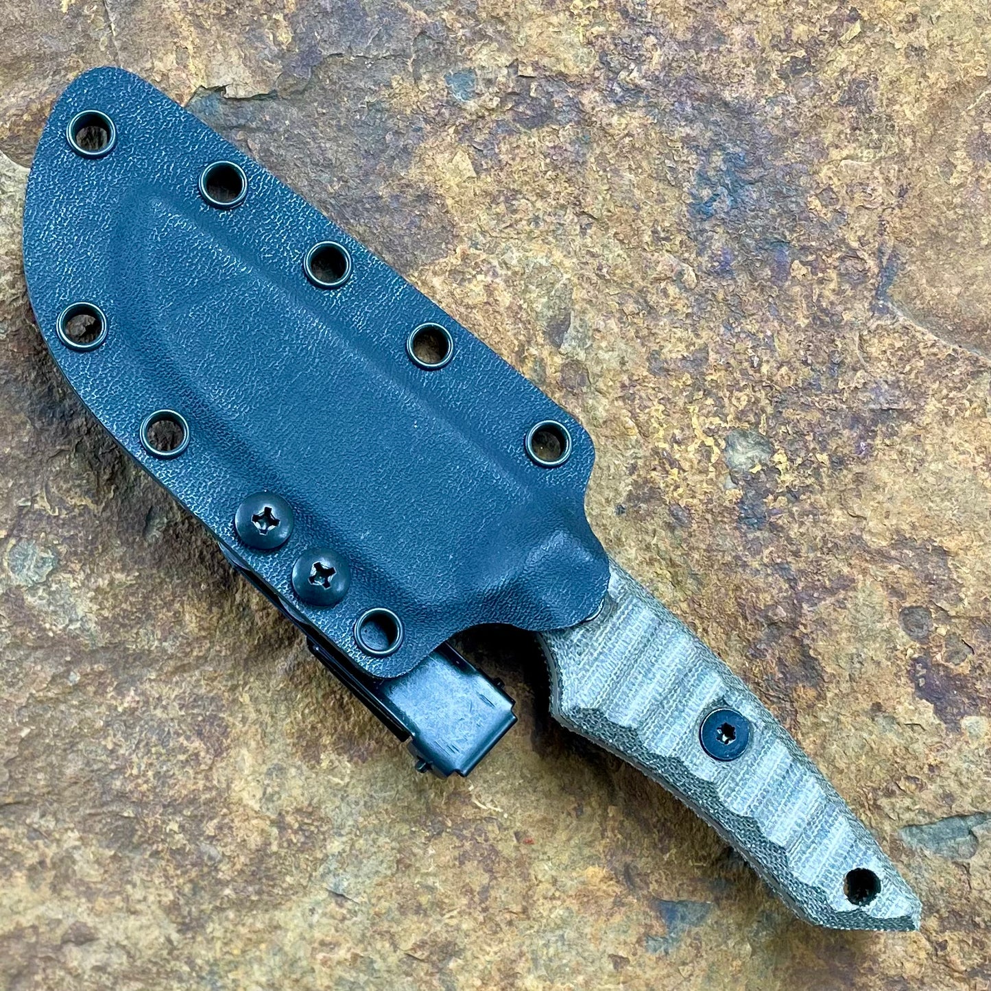 Yeti in 80CrV2 FDE/Green Micarta