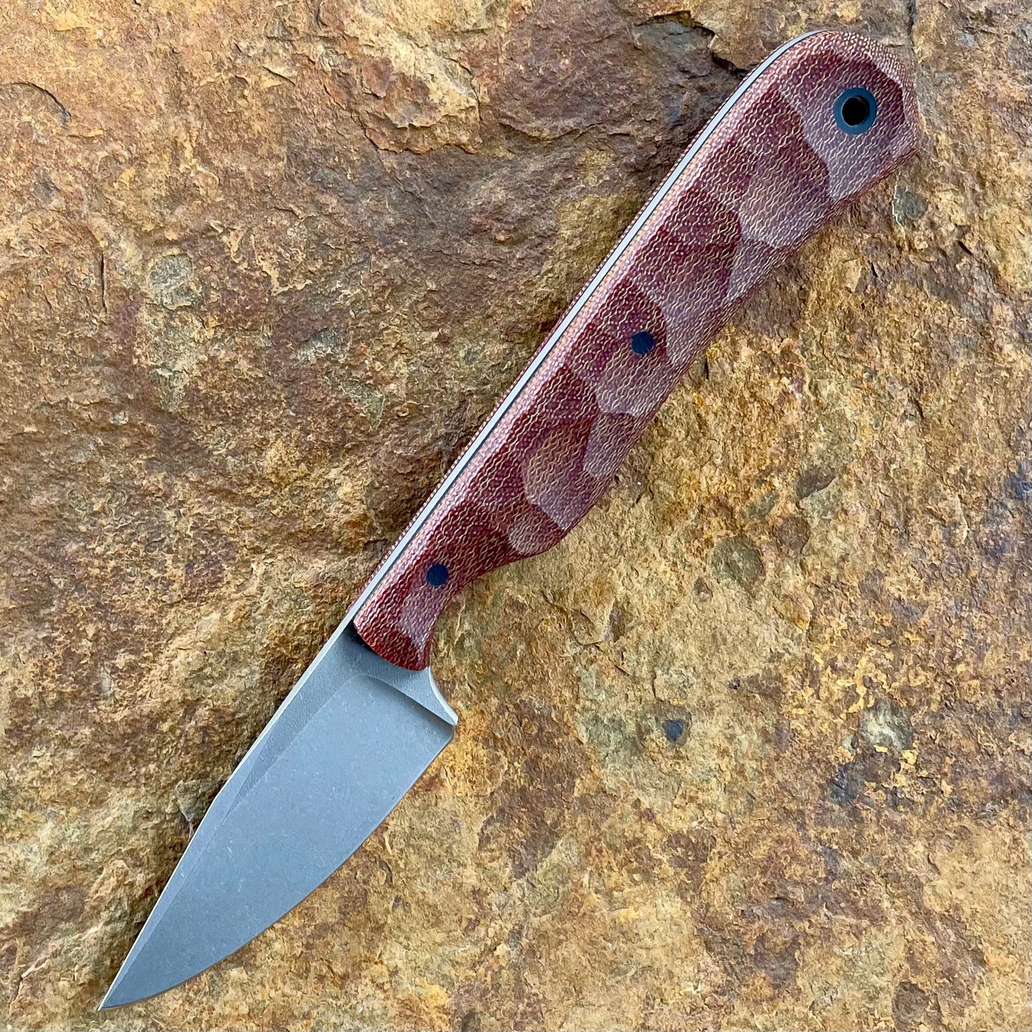 Feather Light Scalpel in Nitro V w/ Vintage Micarta
