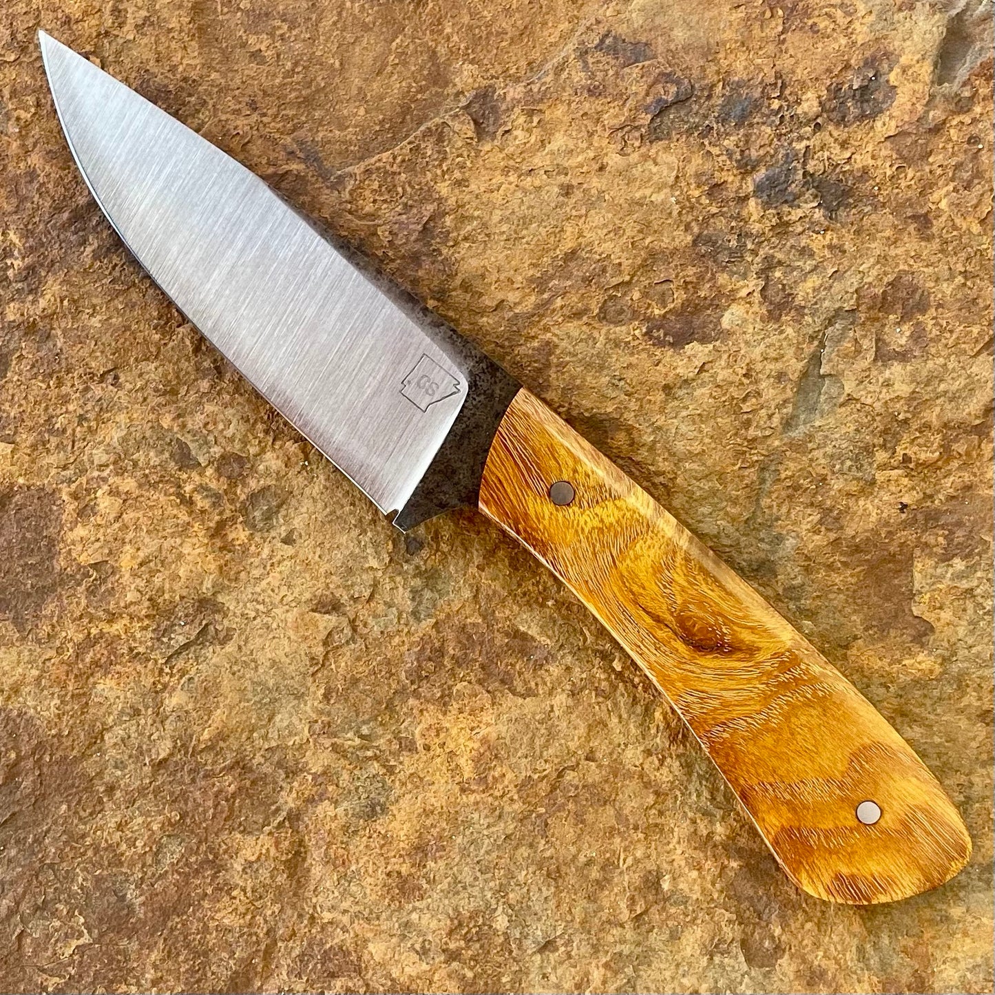 Hunter w/ Osage Orange in 1080