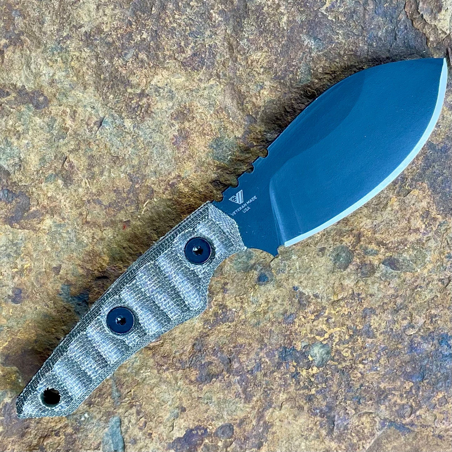 Nessmuk in 1095 Blk/Green Micarta