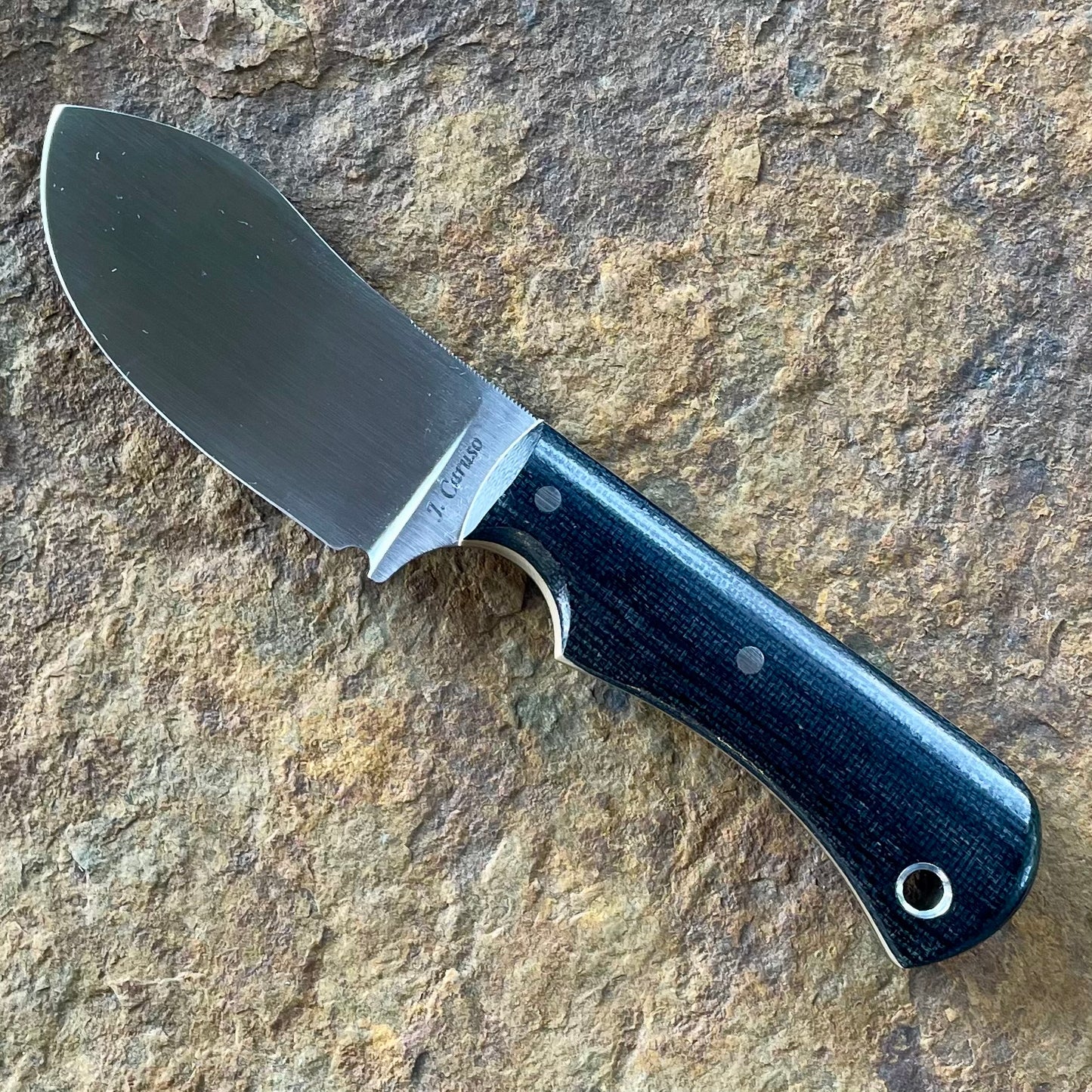 Olivia Pocketknife in CPM154 w/ Black Micarta