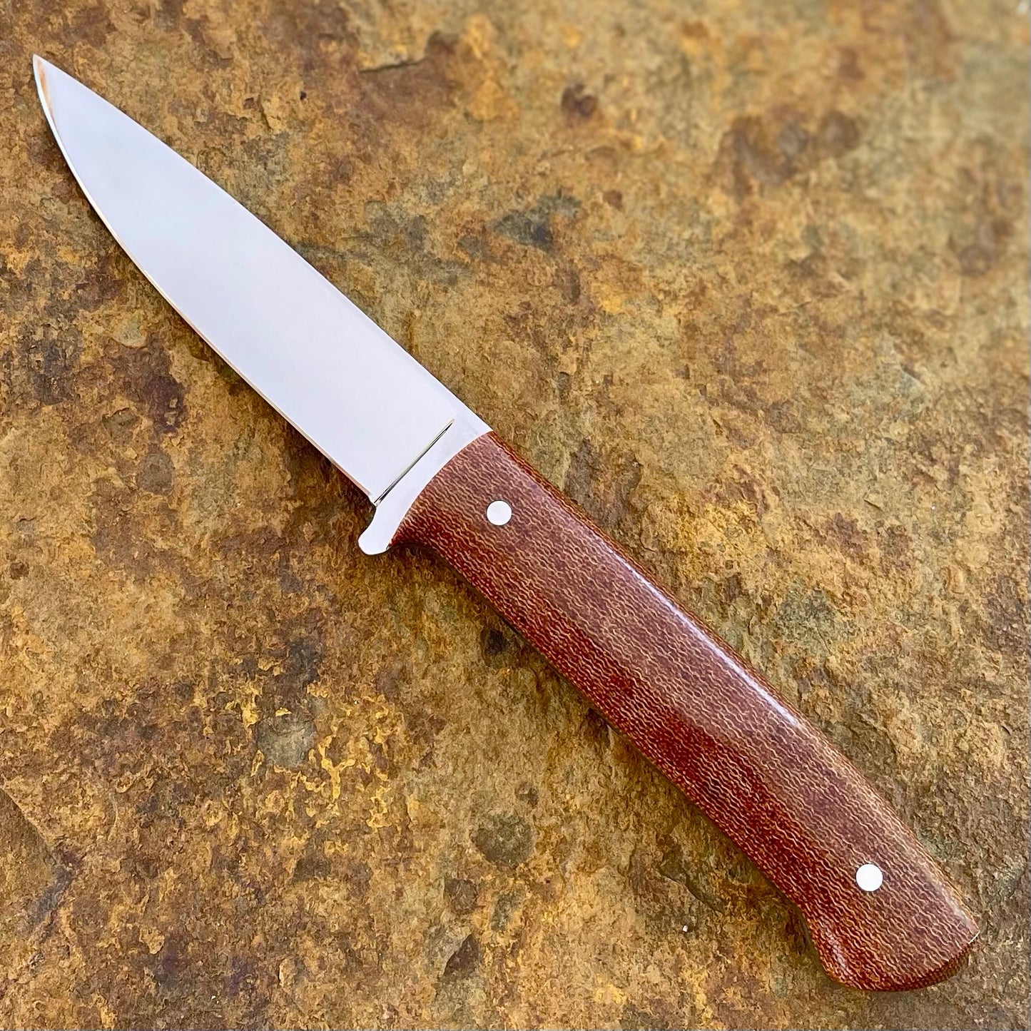 Skinner/EDC Caper in Nitro V w/ Crosscut Micarta