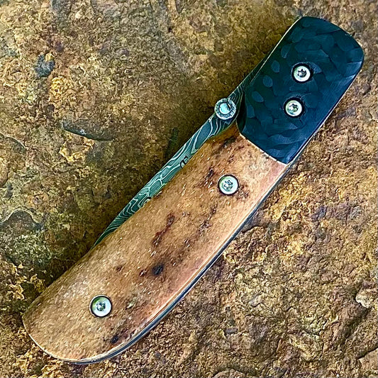 Small Damascus Folder w/ Oosik