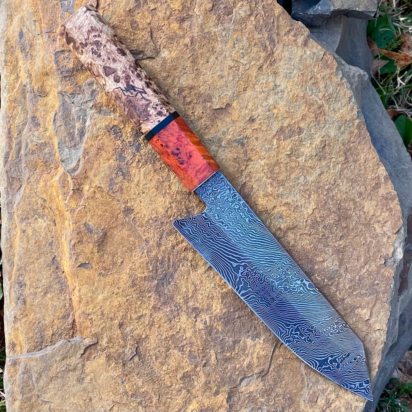 Damascus Kitchen Knife w/ Maple and Oak