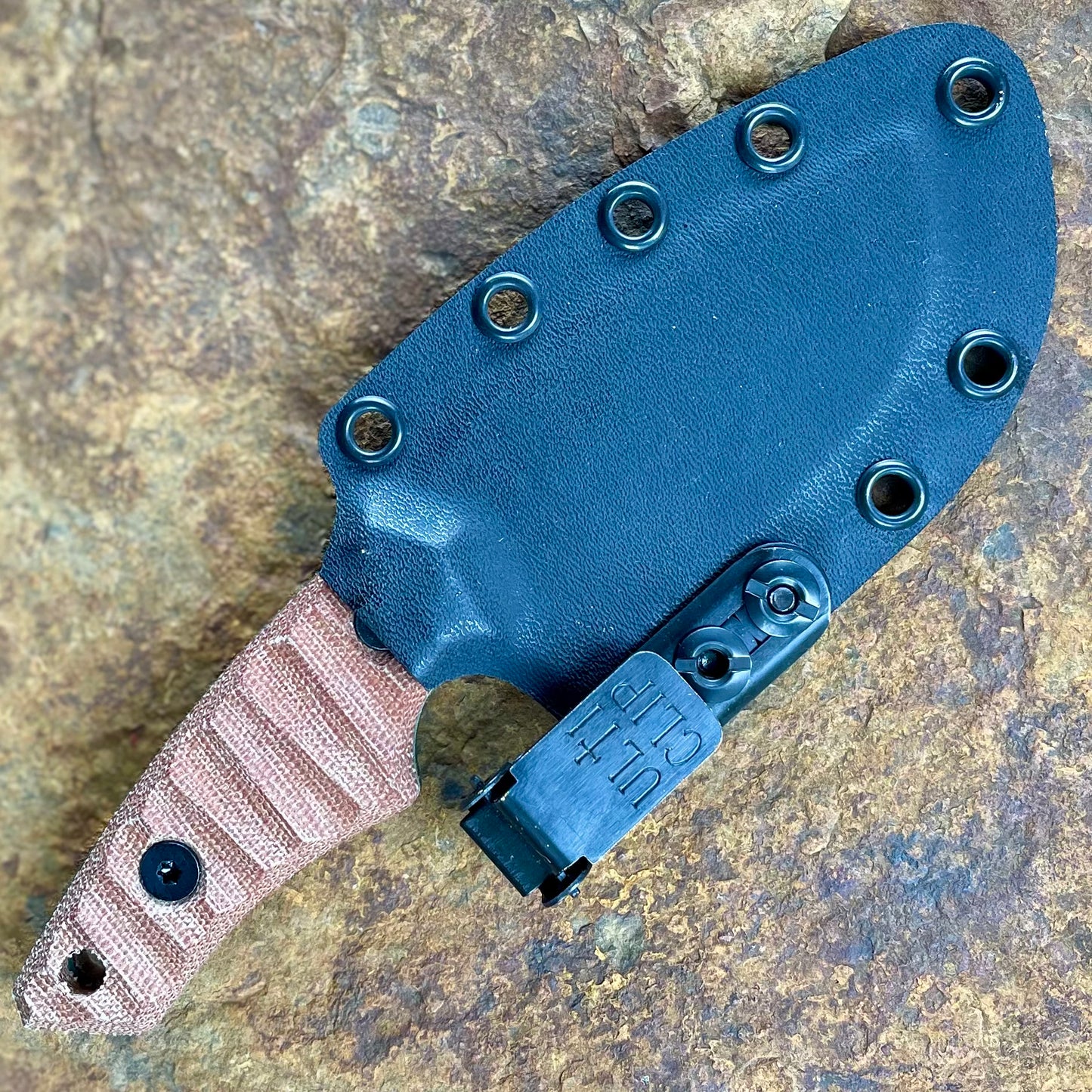 Afanc in 80CrV2 Grn Cerakote/Brown Micarta