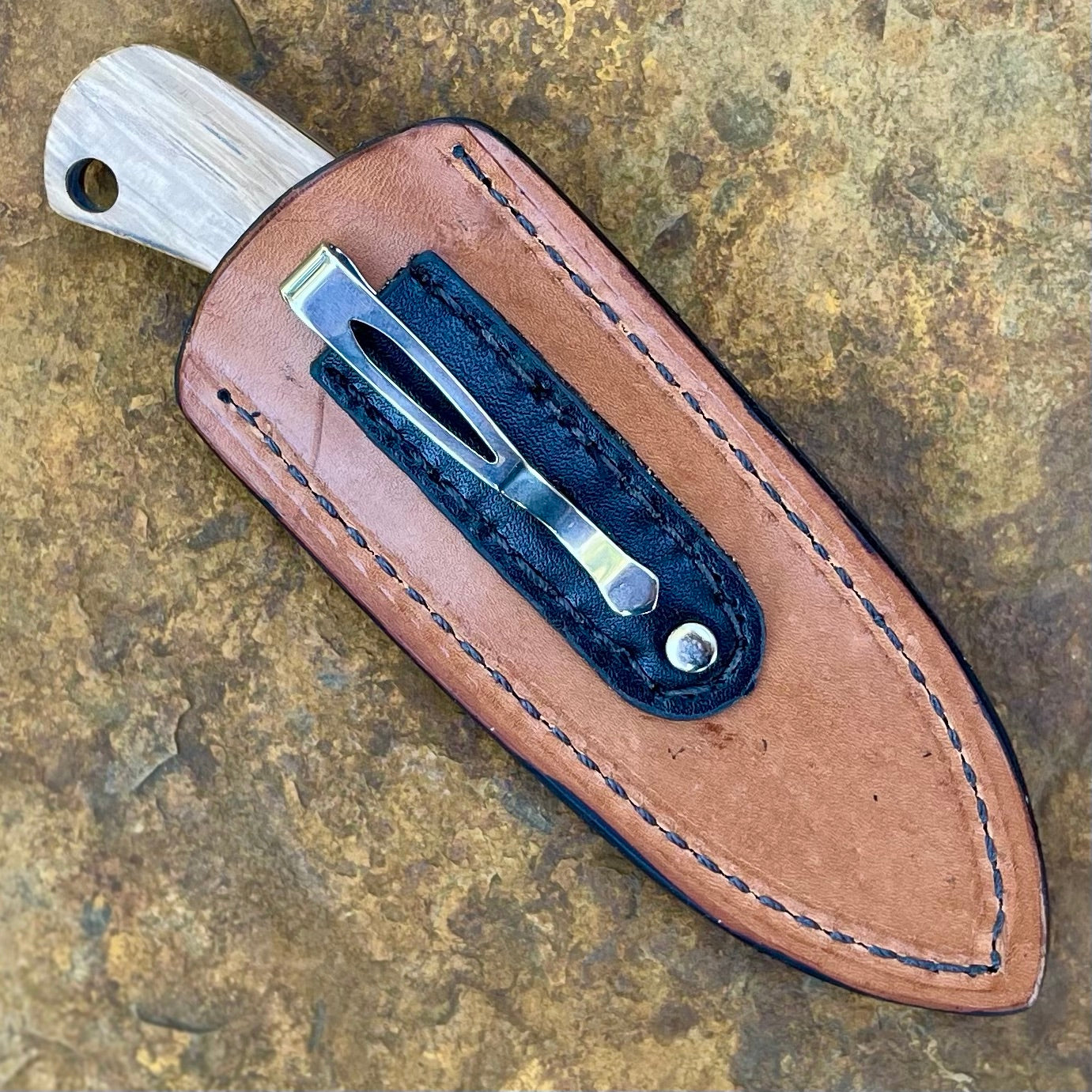 Gentleman EDC in 1075 w/ White Oak