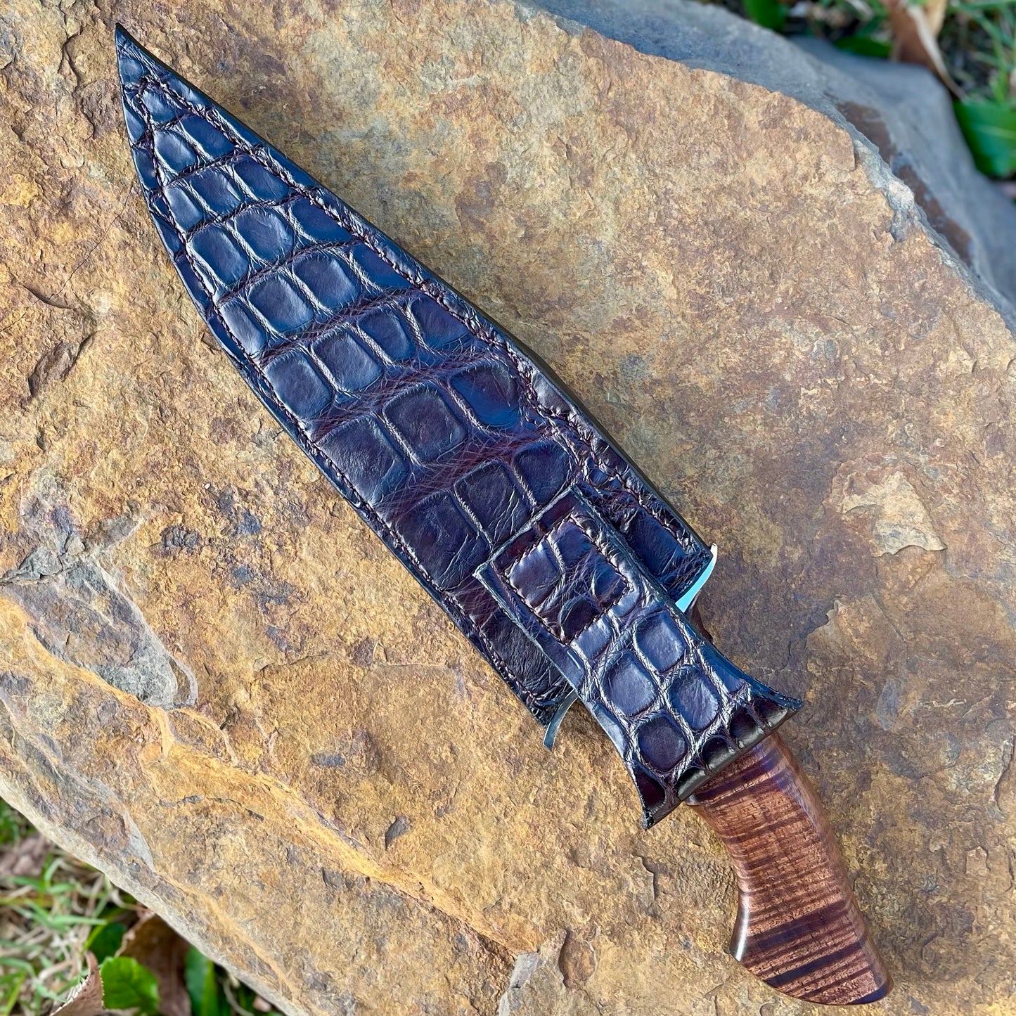 Damascus Bowie Fighter w/ Curly Koa