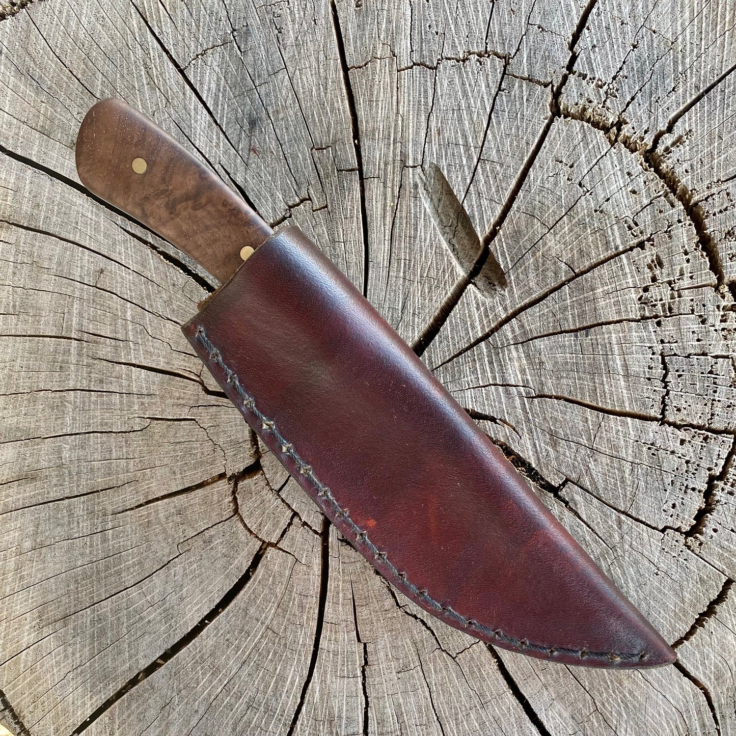 Hunter in 52100 w/ Figured Walnut