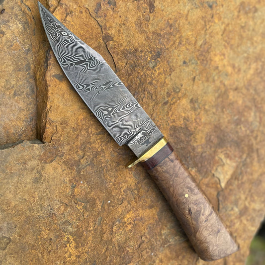 Twist Damascus Hunter w/ Oak Burl