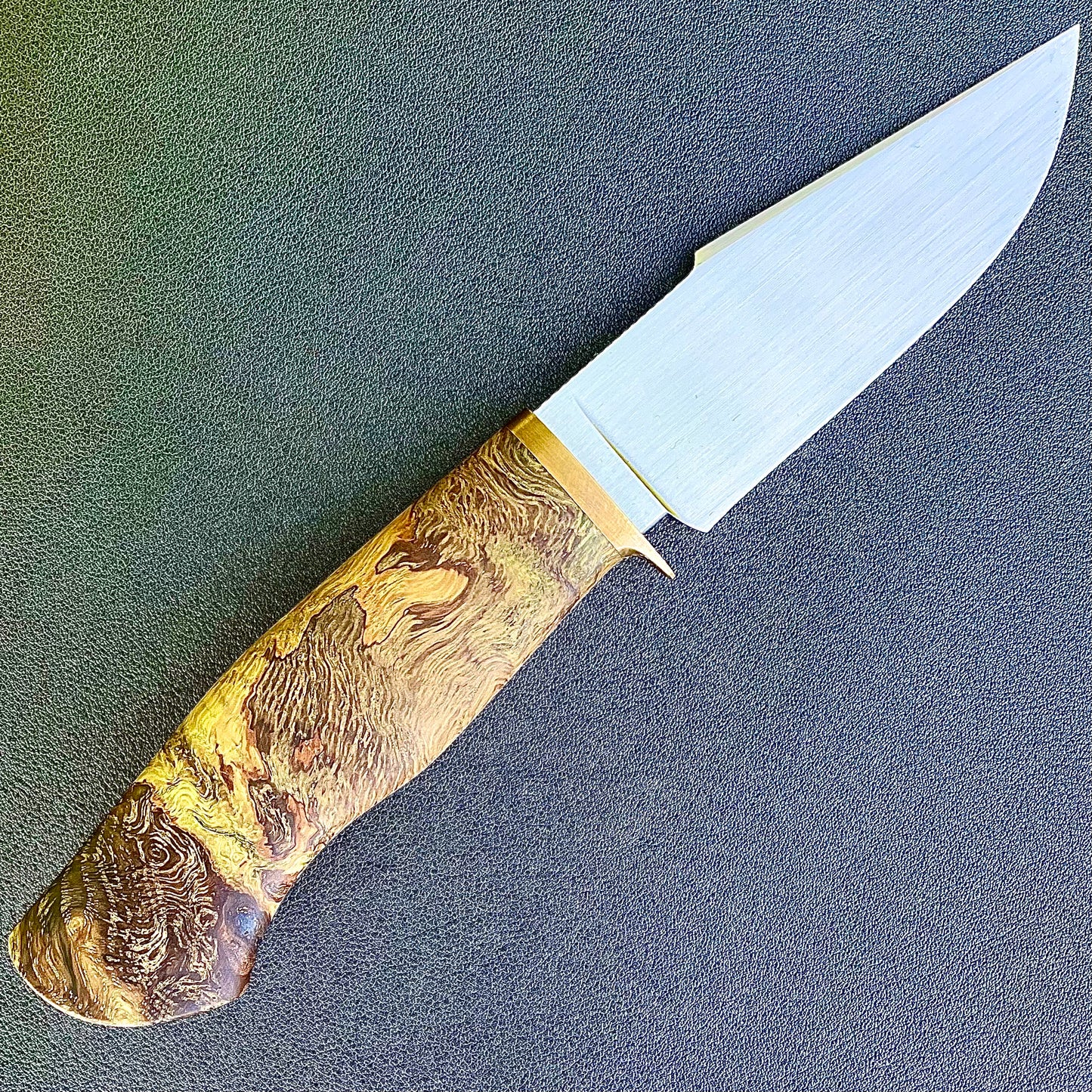 Forged Hunter in 80CrV2 w/ Green Stabilized Oak