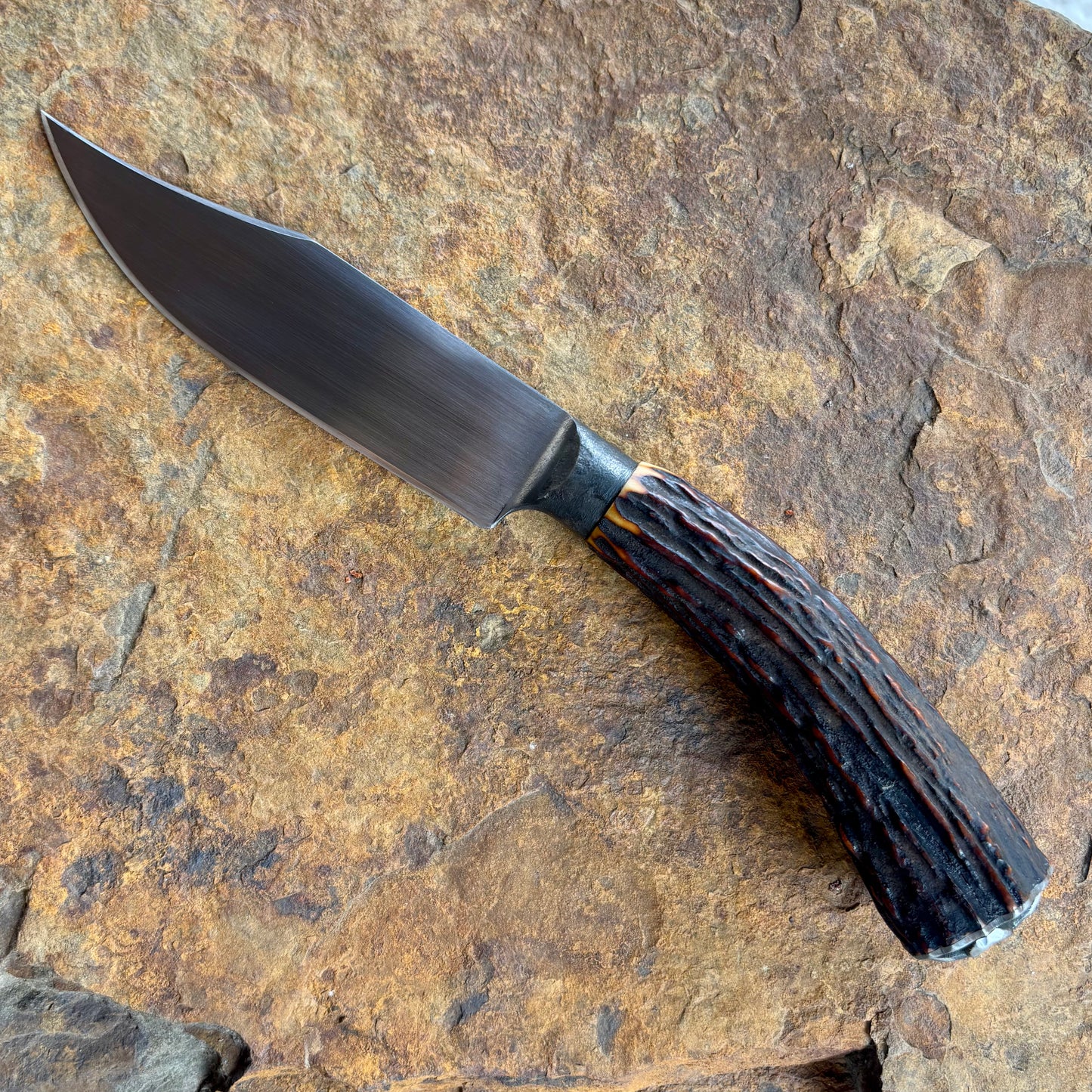 Integral Hunter in 52100 w/ Stag Handle