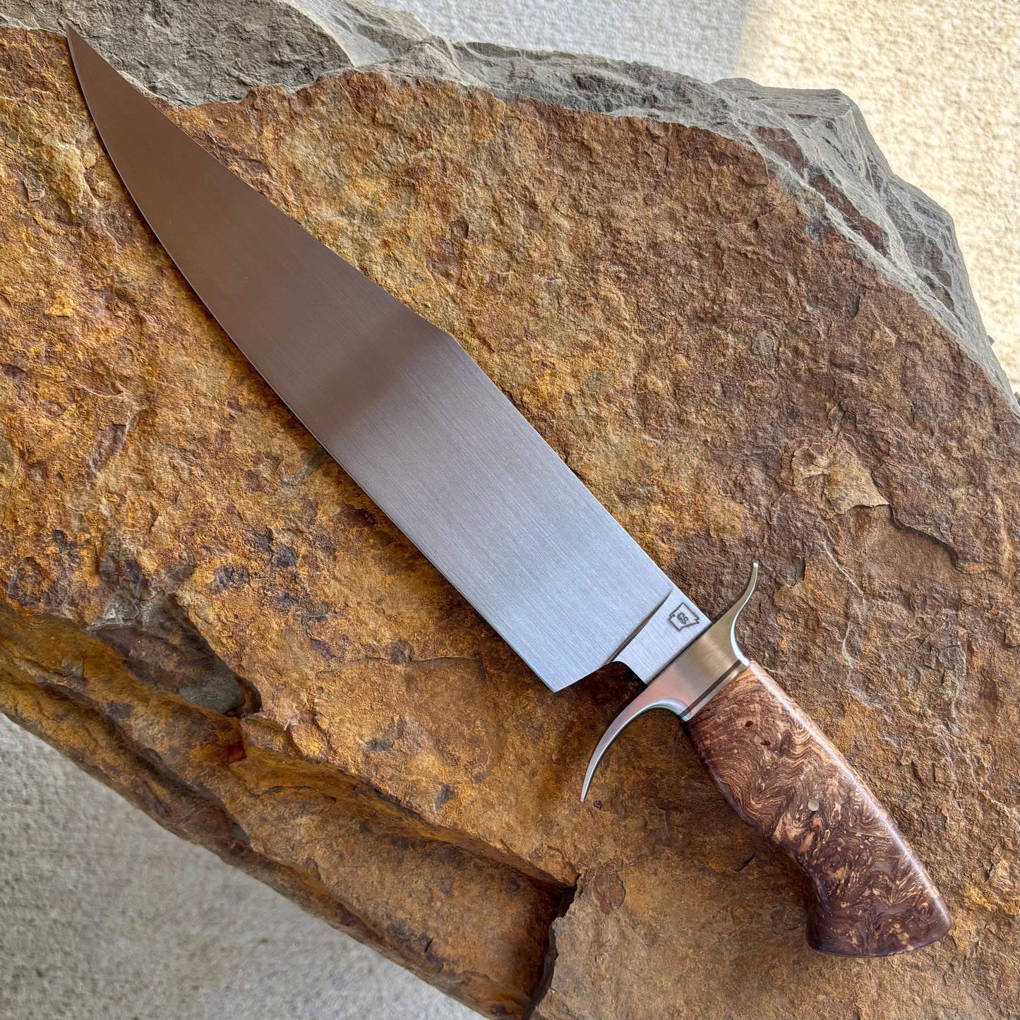 Bowie in 5160 w/ Weru Burl