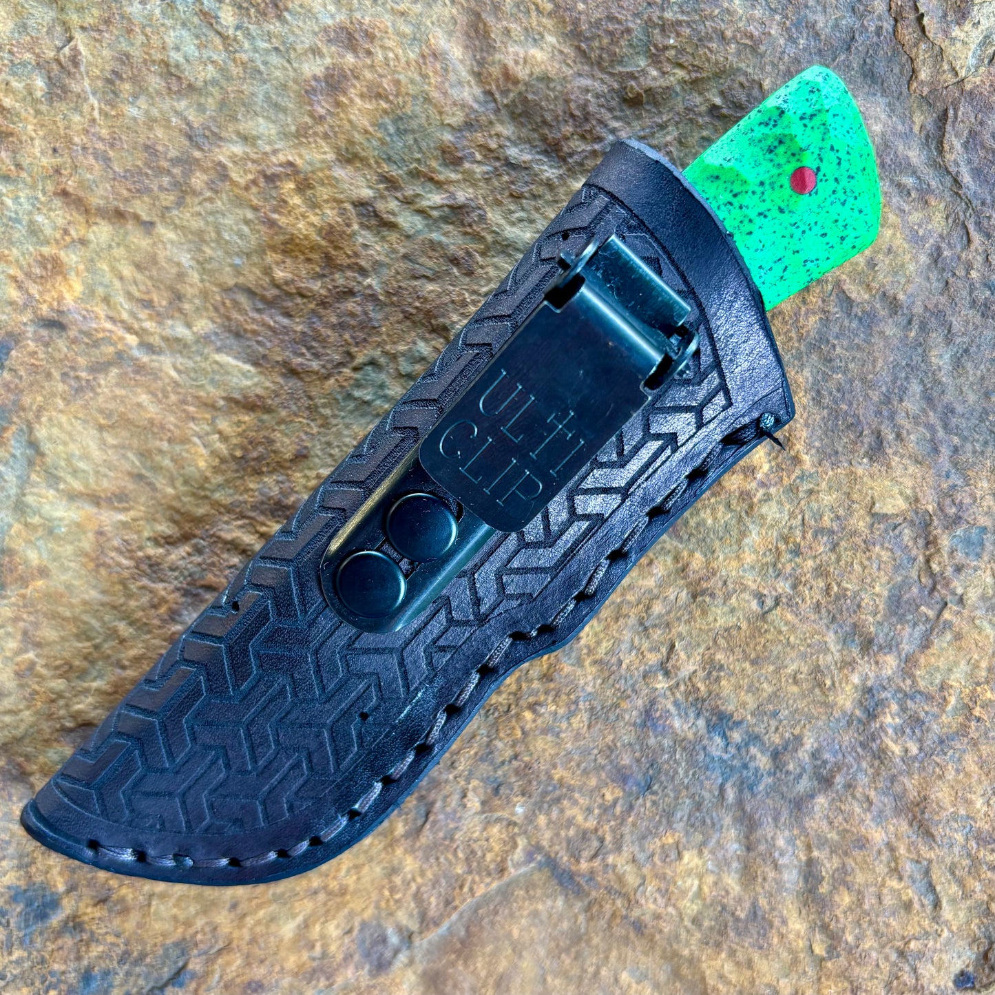 EDC Hobbit in 80CrV2 w/ Green GripX